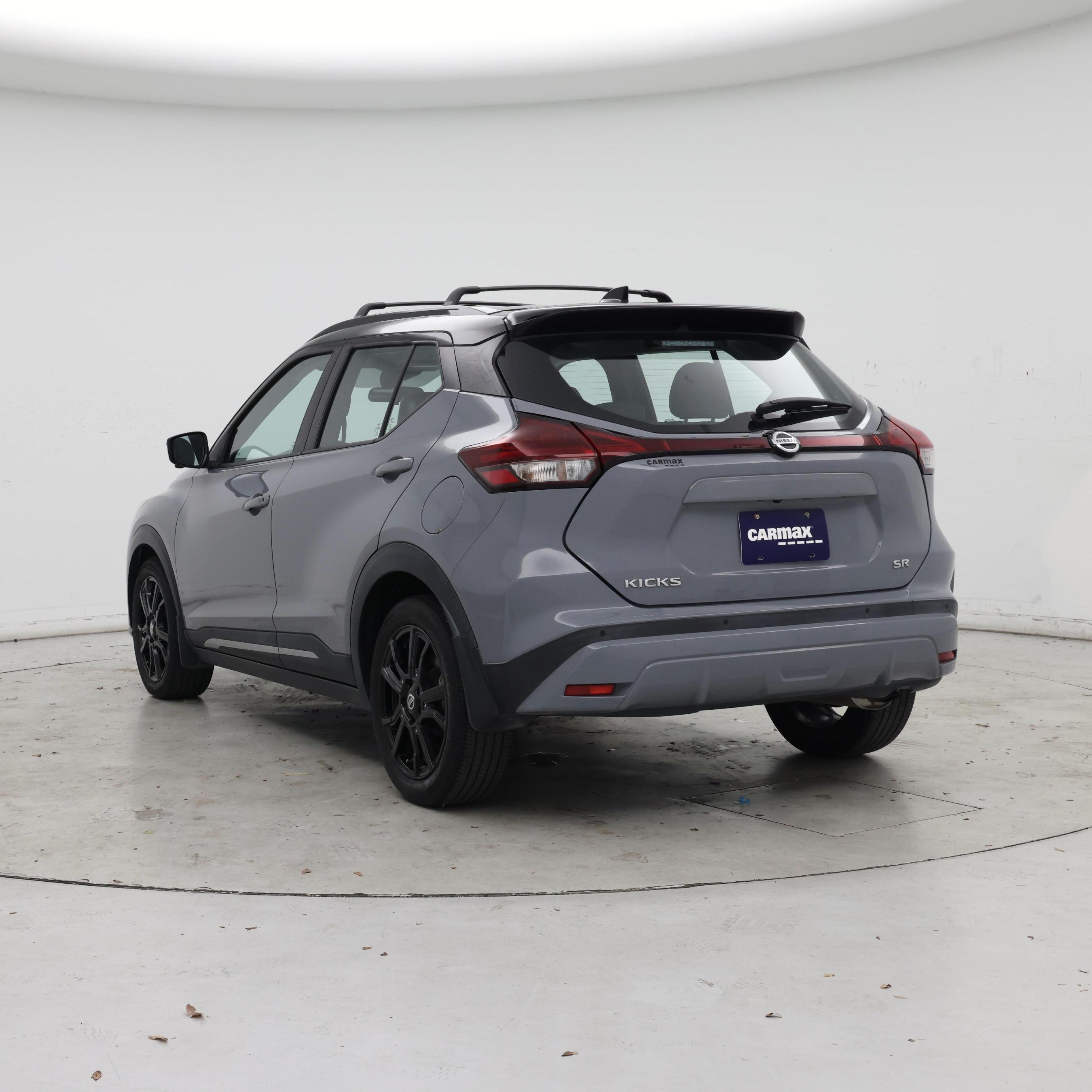 Thumbnail: 2021 Nissan Kicks - 2