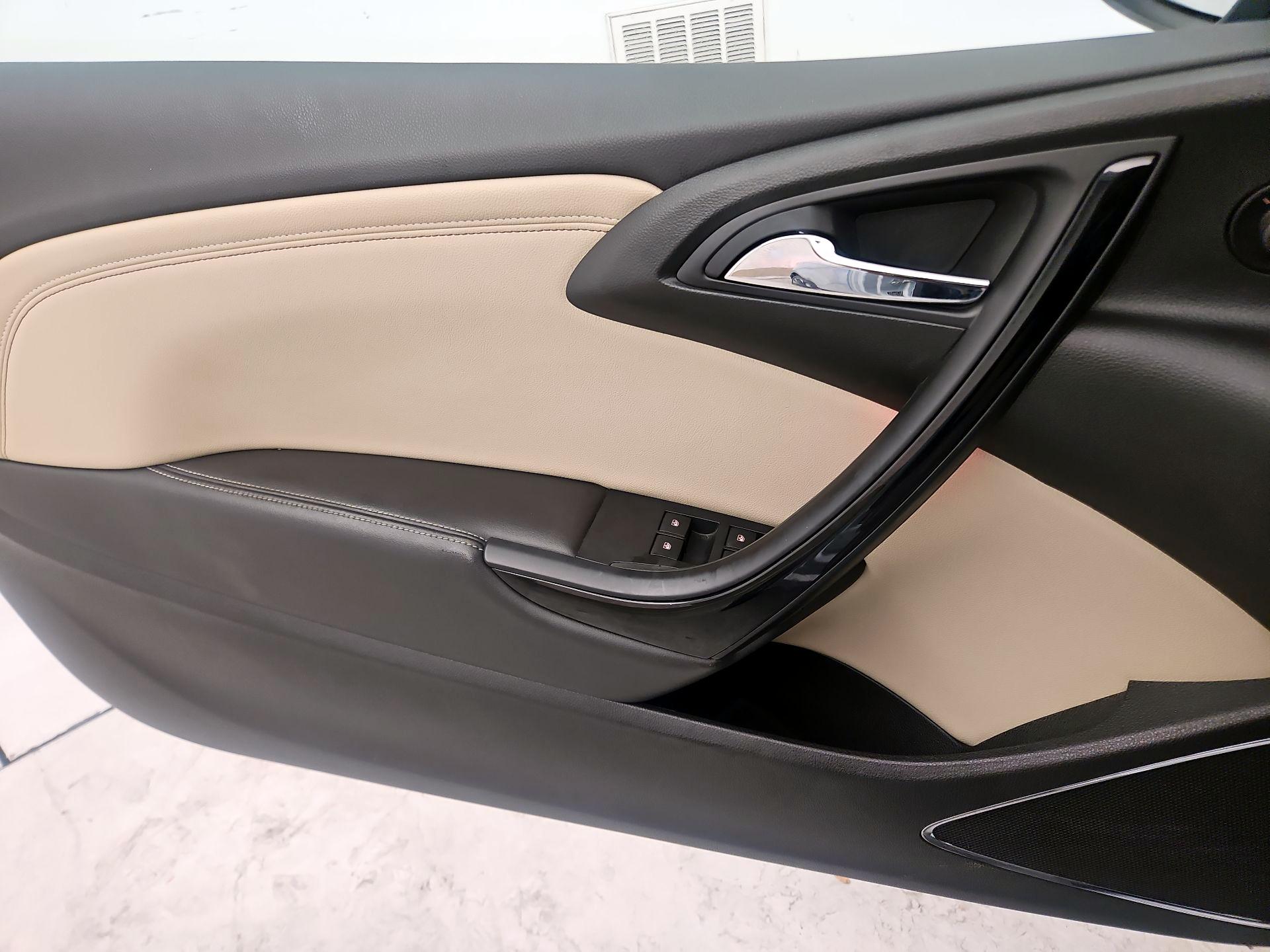 Thumbnail: 2019 Buick Cascada - 12