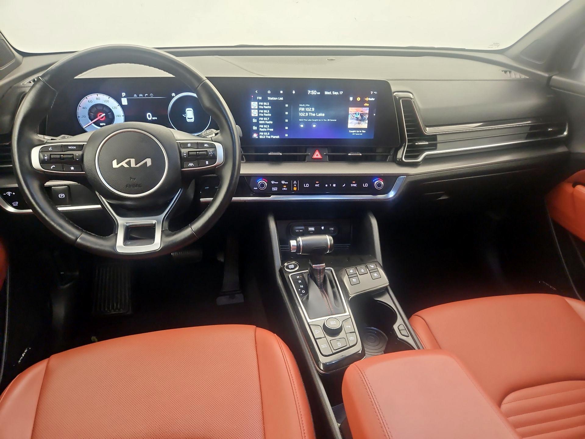 Thumbnail: 2023 Kia Sportage - 9