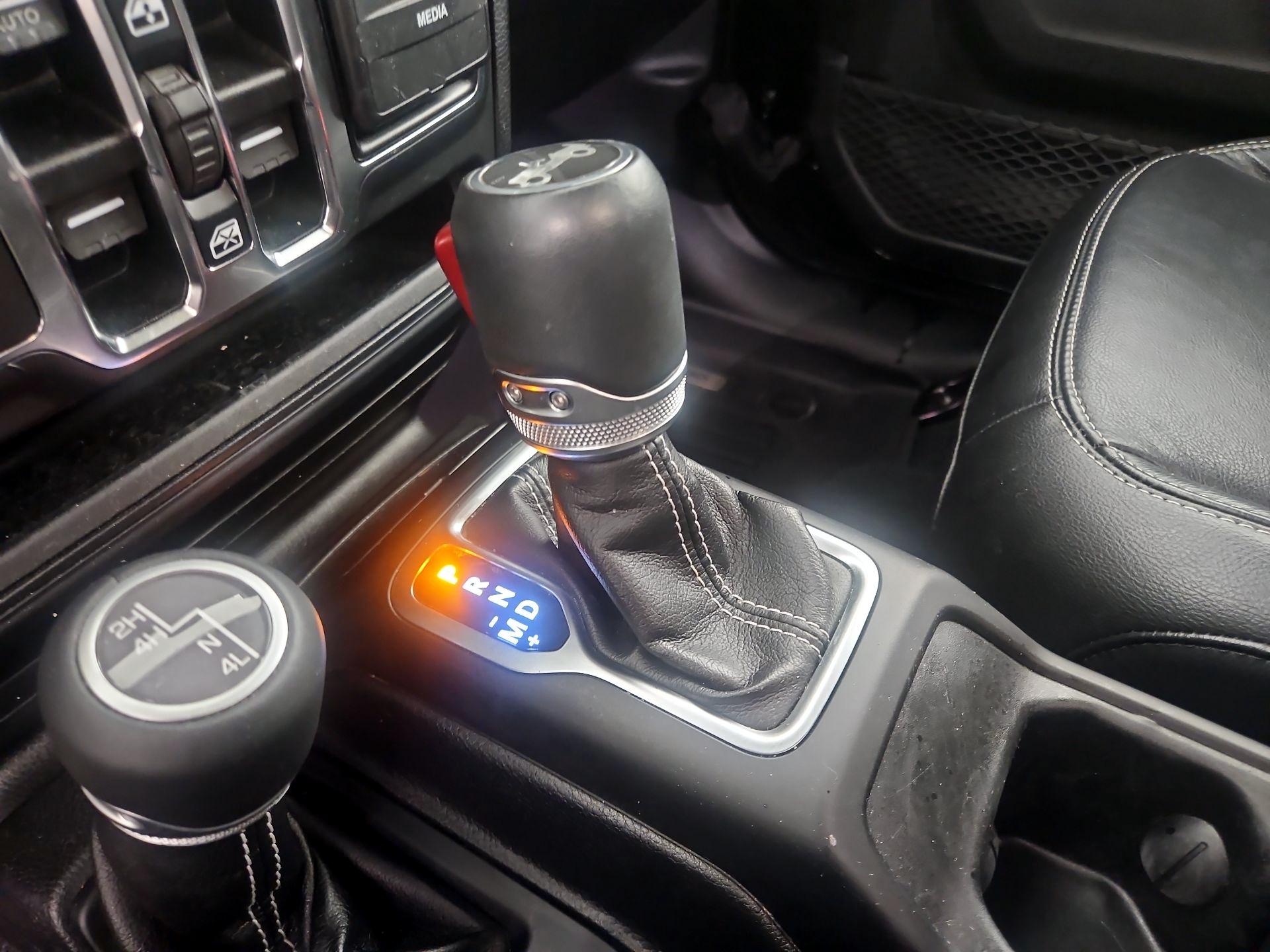 Thumbnail: 2018 Jeep Wrangler - 18