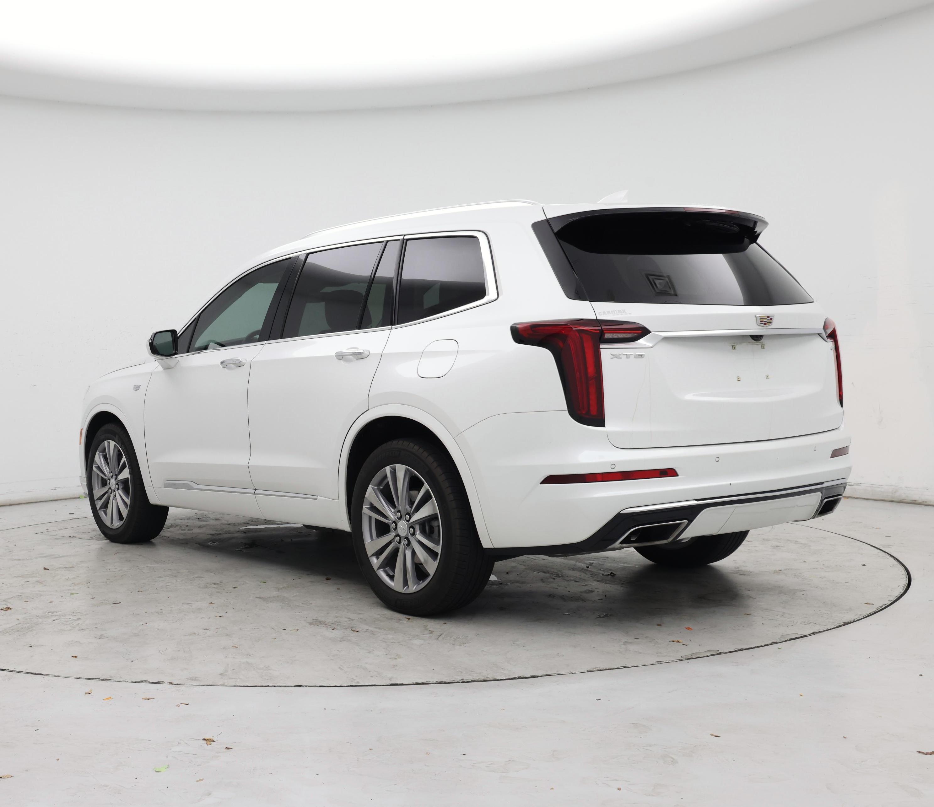 Thumbnail: 2023 Cadillac XT6 - 2