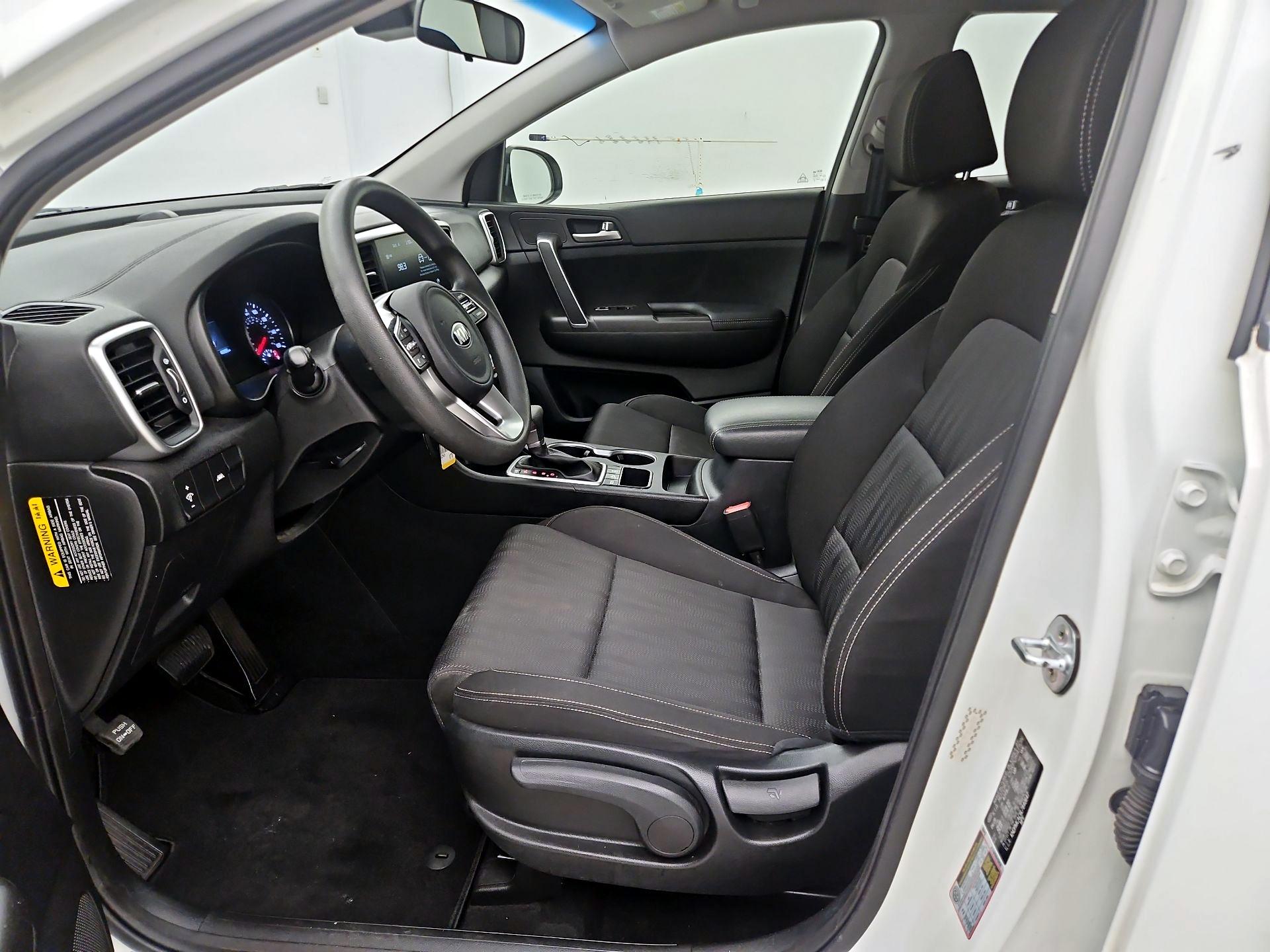 Thumbnail: 2020 Kia Sportage - 11