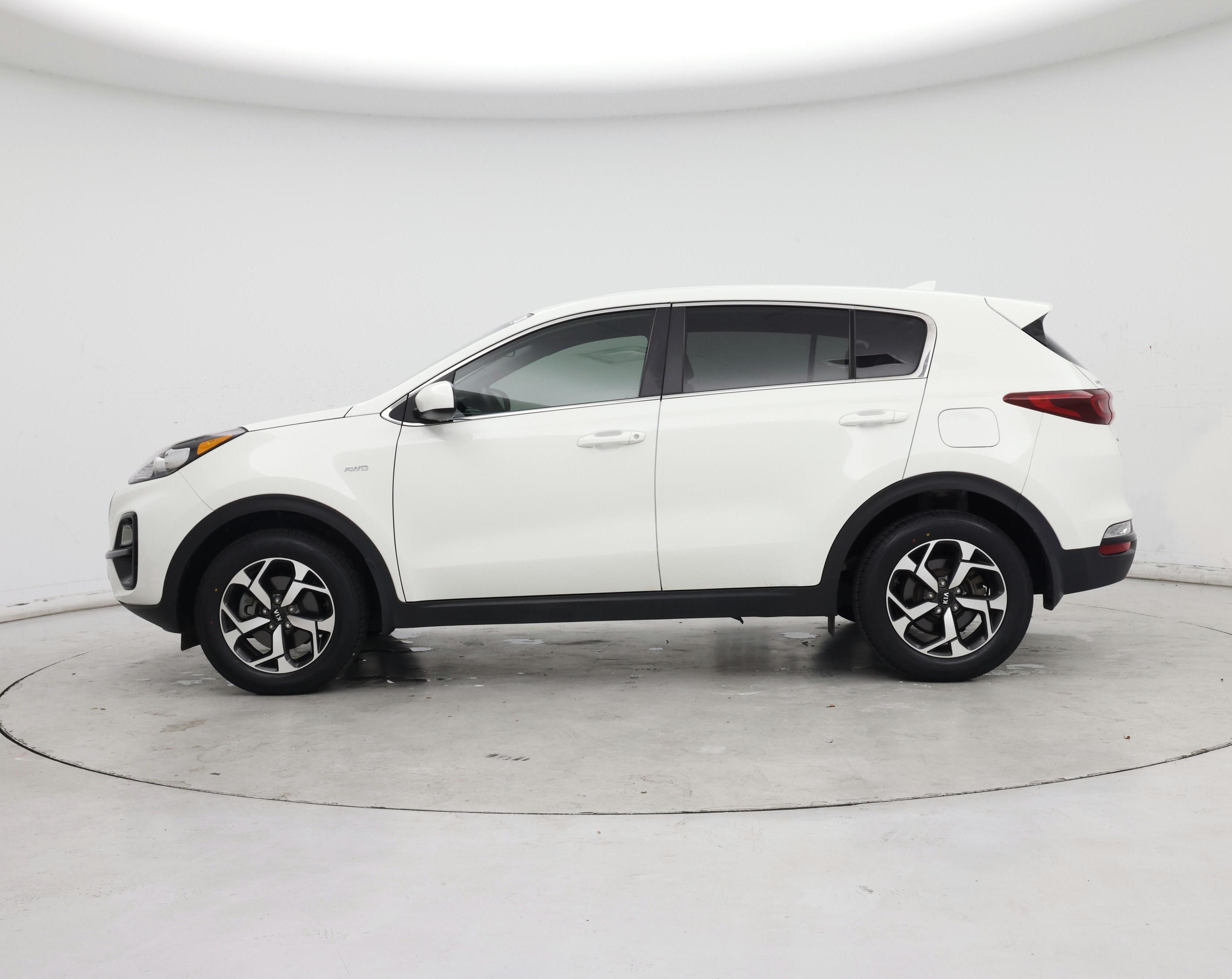 Thumbnail: 2020 Kia Sportage - 3