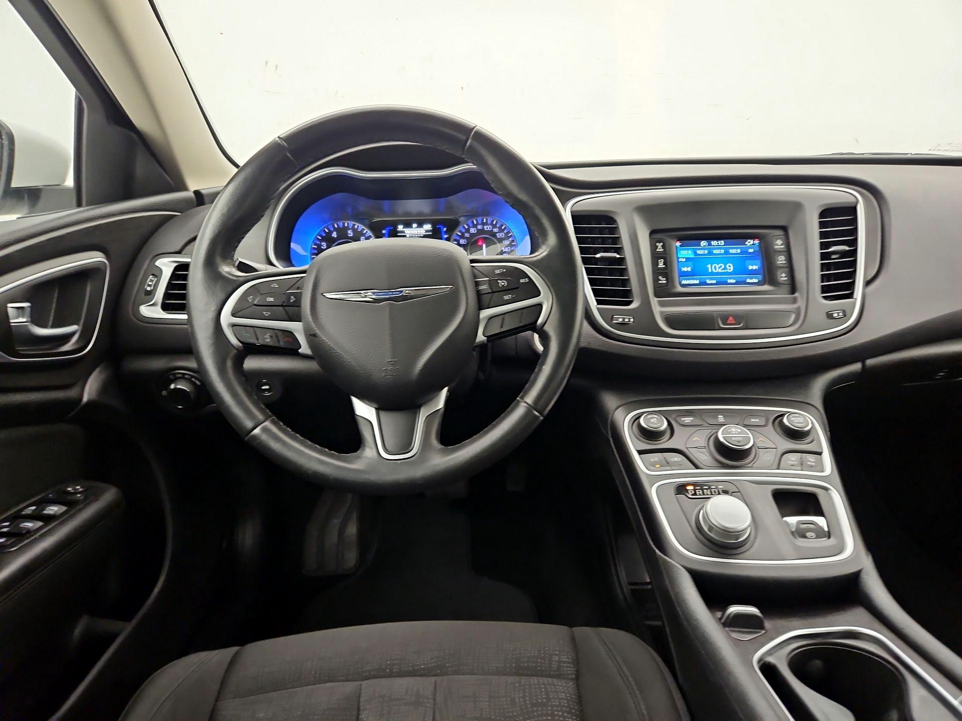 Thumbnail: 2015 Chrysler 200 - 10