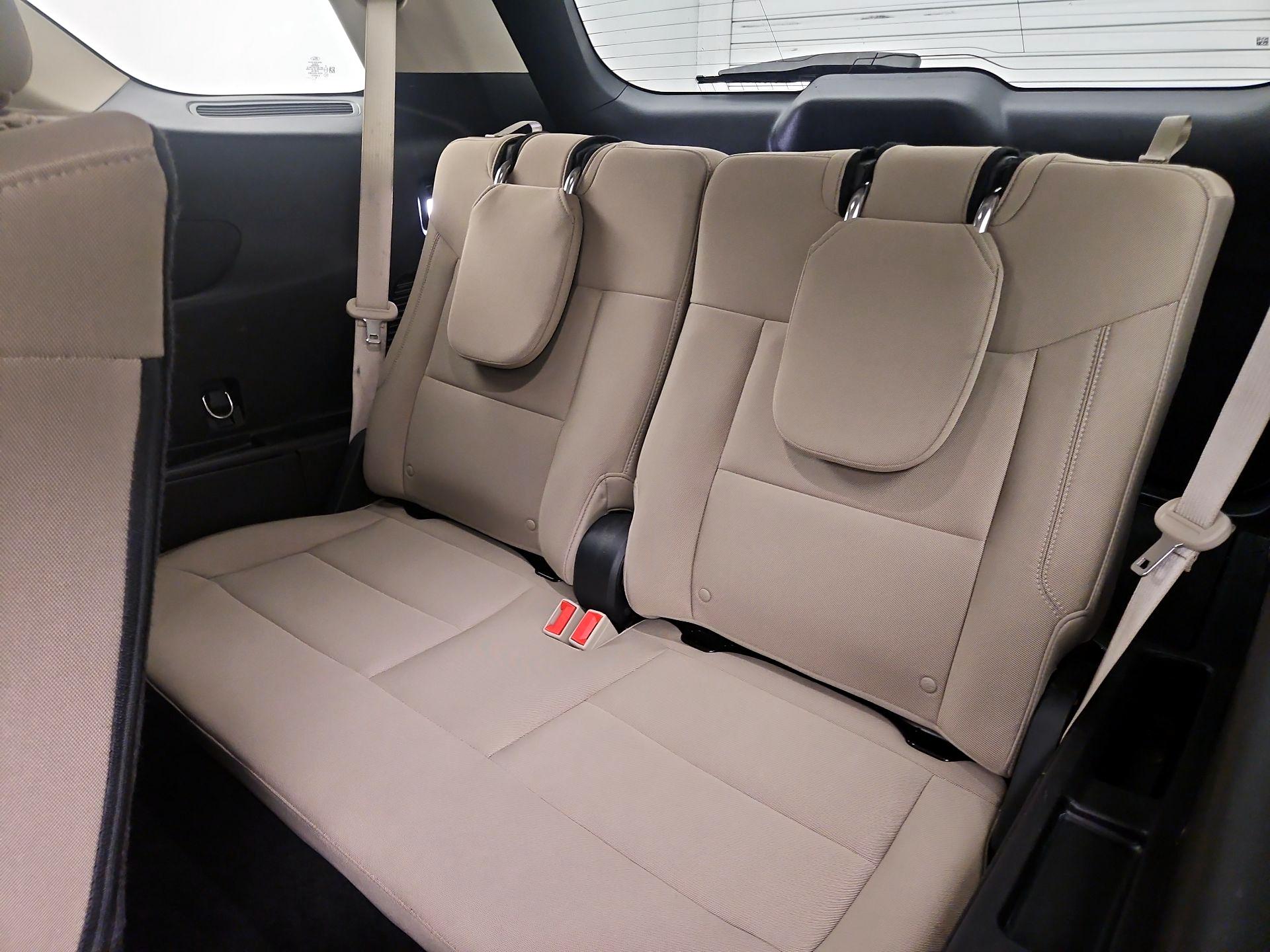 Thumbnail: 2020 Ford Explorer - 20