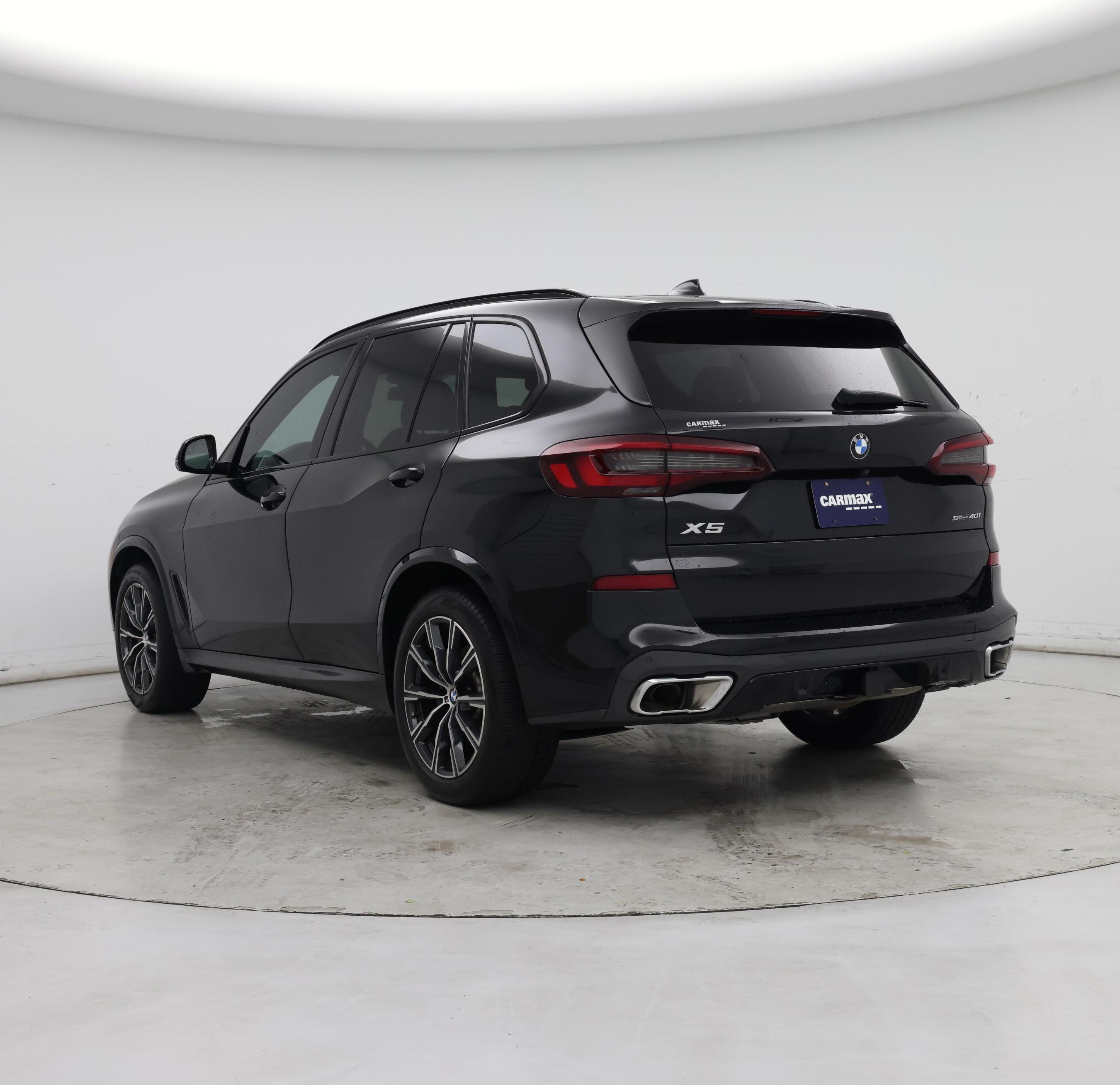 Thumbnail: 2023 BMW X5 - 2