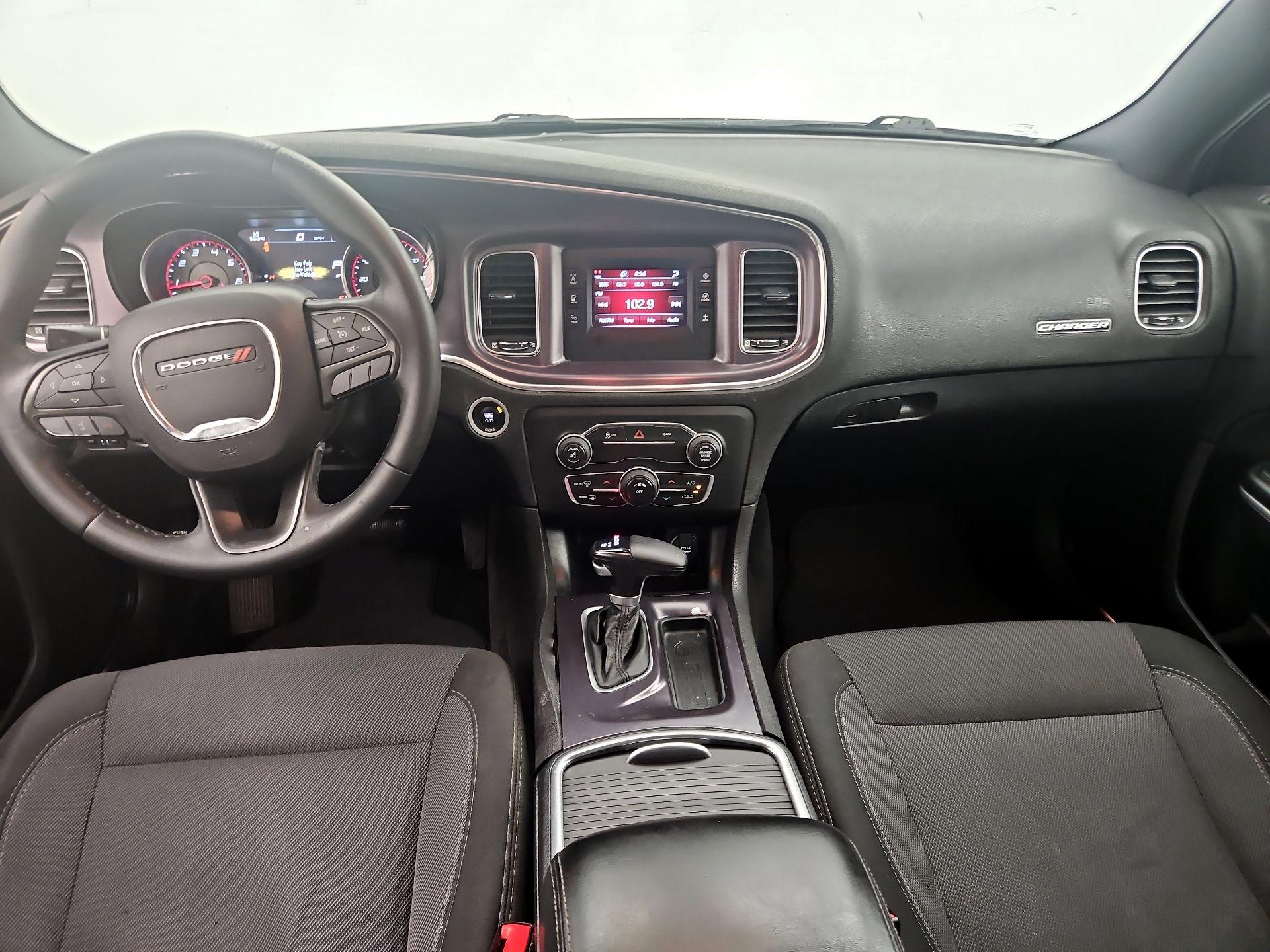 Thumbnail: 2016 Dodge Charger - 9