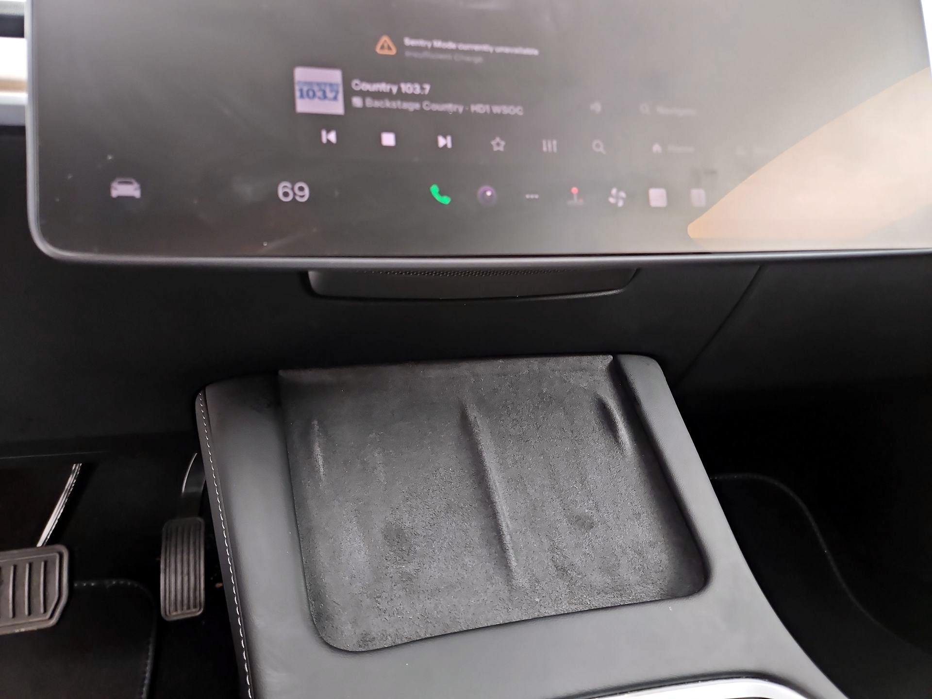 Thumbnail: 2023 Tesla Model 3 - 18