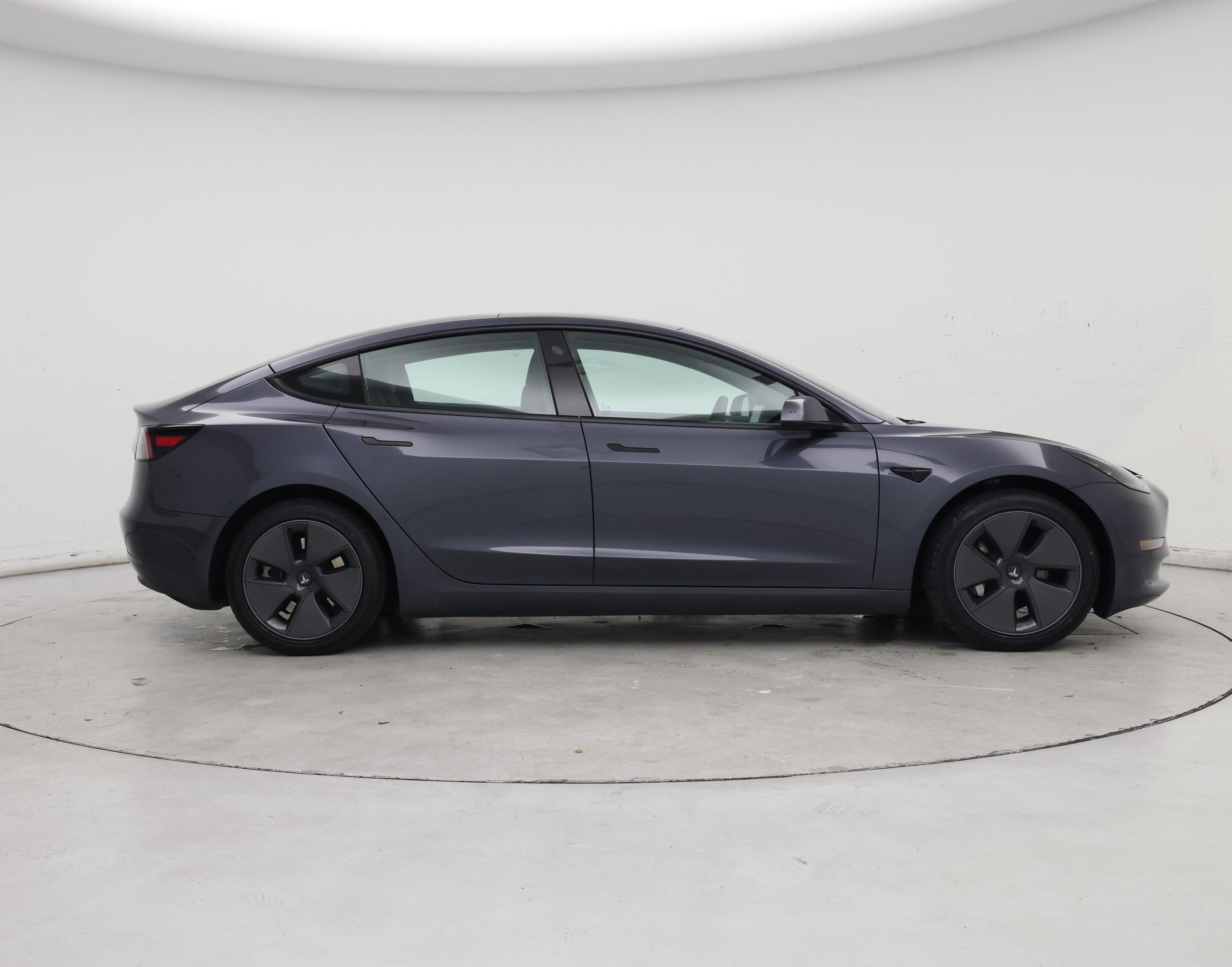 Thumbnail: 2023 Tesla Model 3 - 7