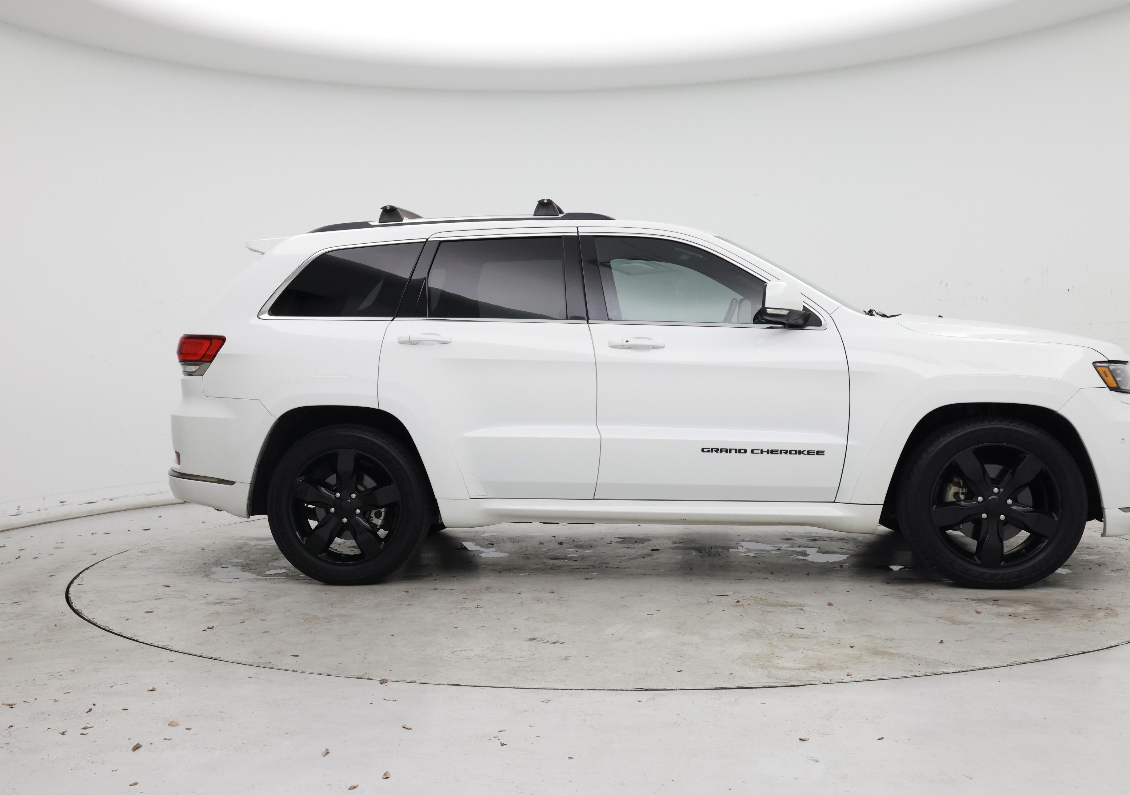 Thumbnail: 2015 Jeep Grand Cherokee - 7
