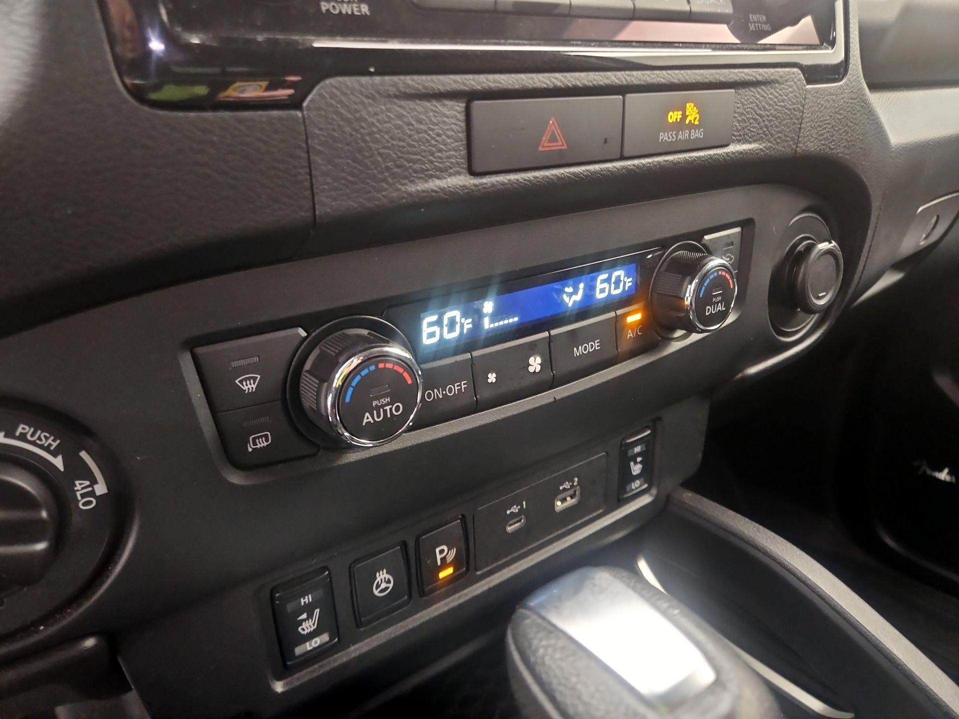 Thumbnail: 2022 Nissan Frontier - 16