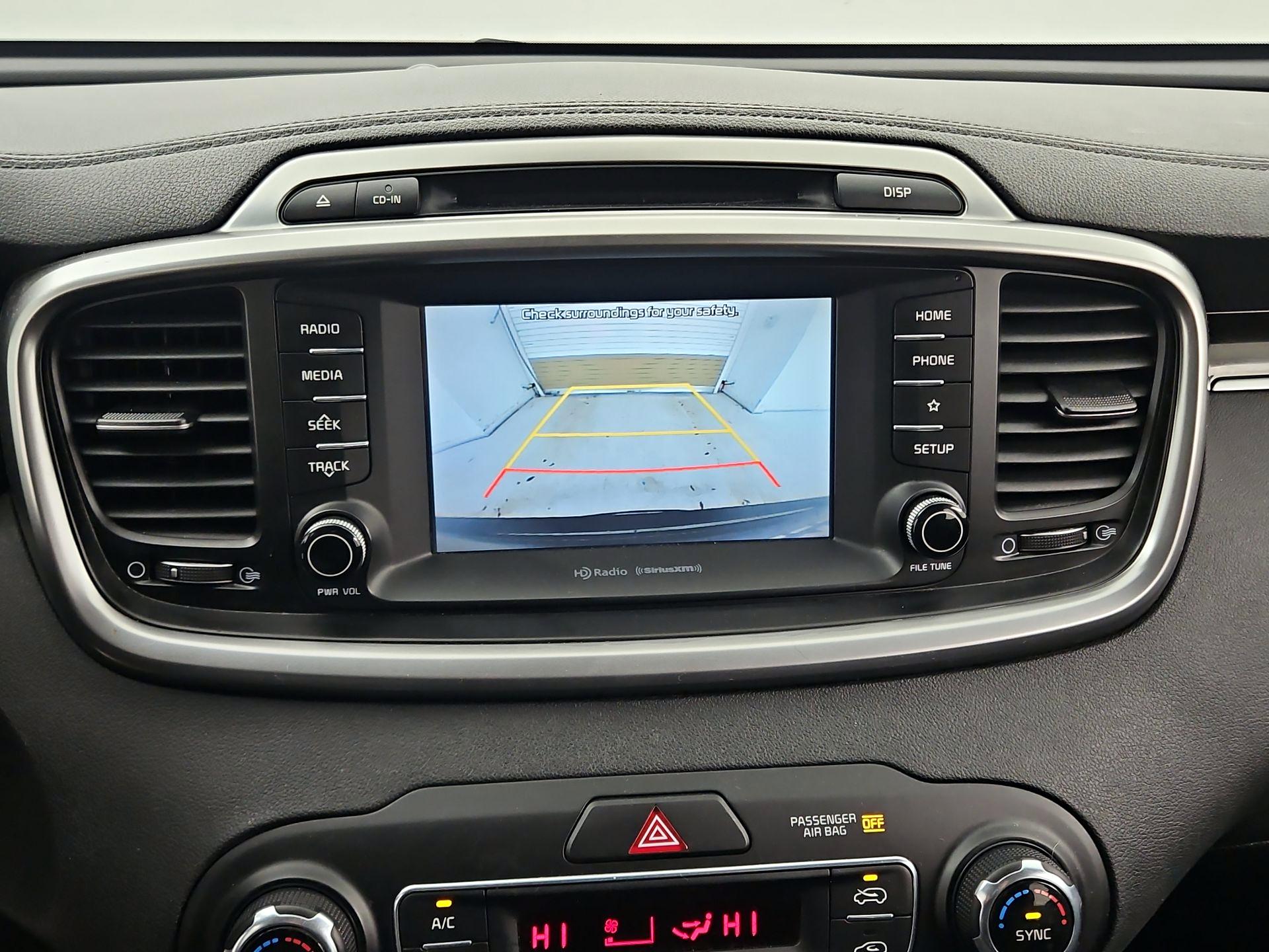 Thumbnail: 2019 Kia Sorento - 14