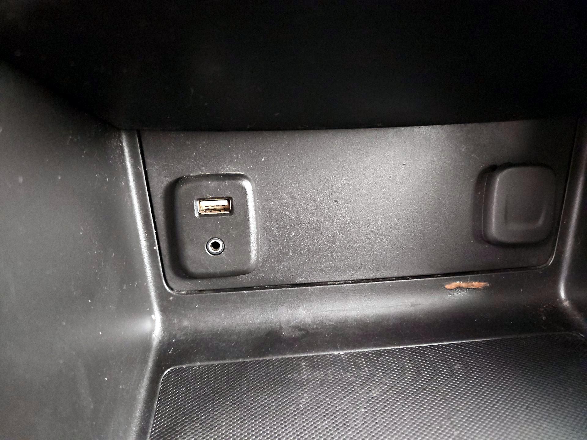 Thumbnail: 2018 Chevrolet Colorado - 19