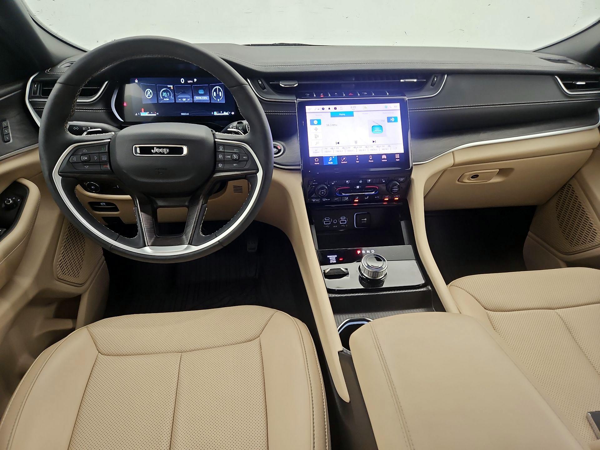 Thumbnail: 2025 Jeep Grand Cherokee - 9