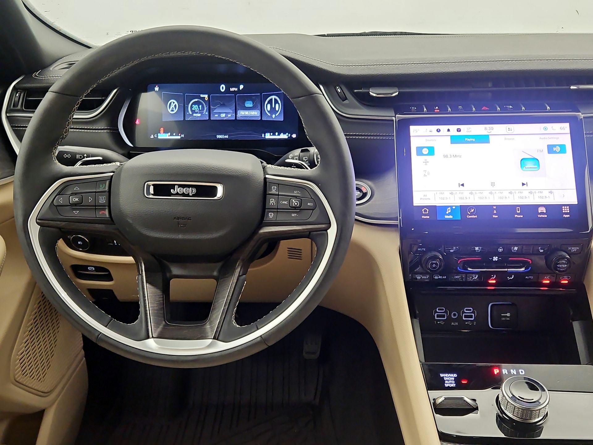 Thumbnail: 2025 Jeep Grand Cherokee - 10