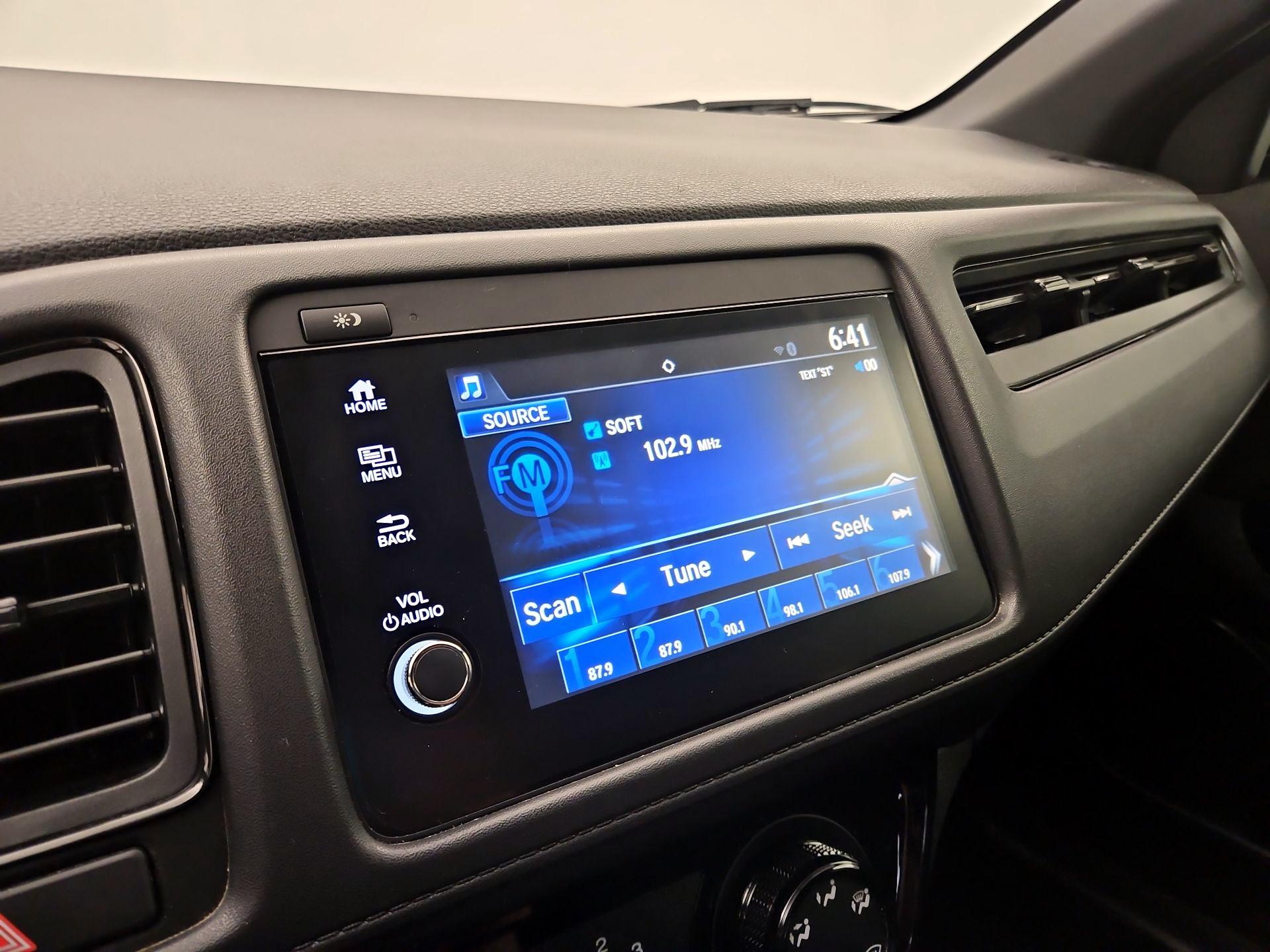 Thumbnail: 2022 Honda HR-V - 15