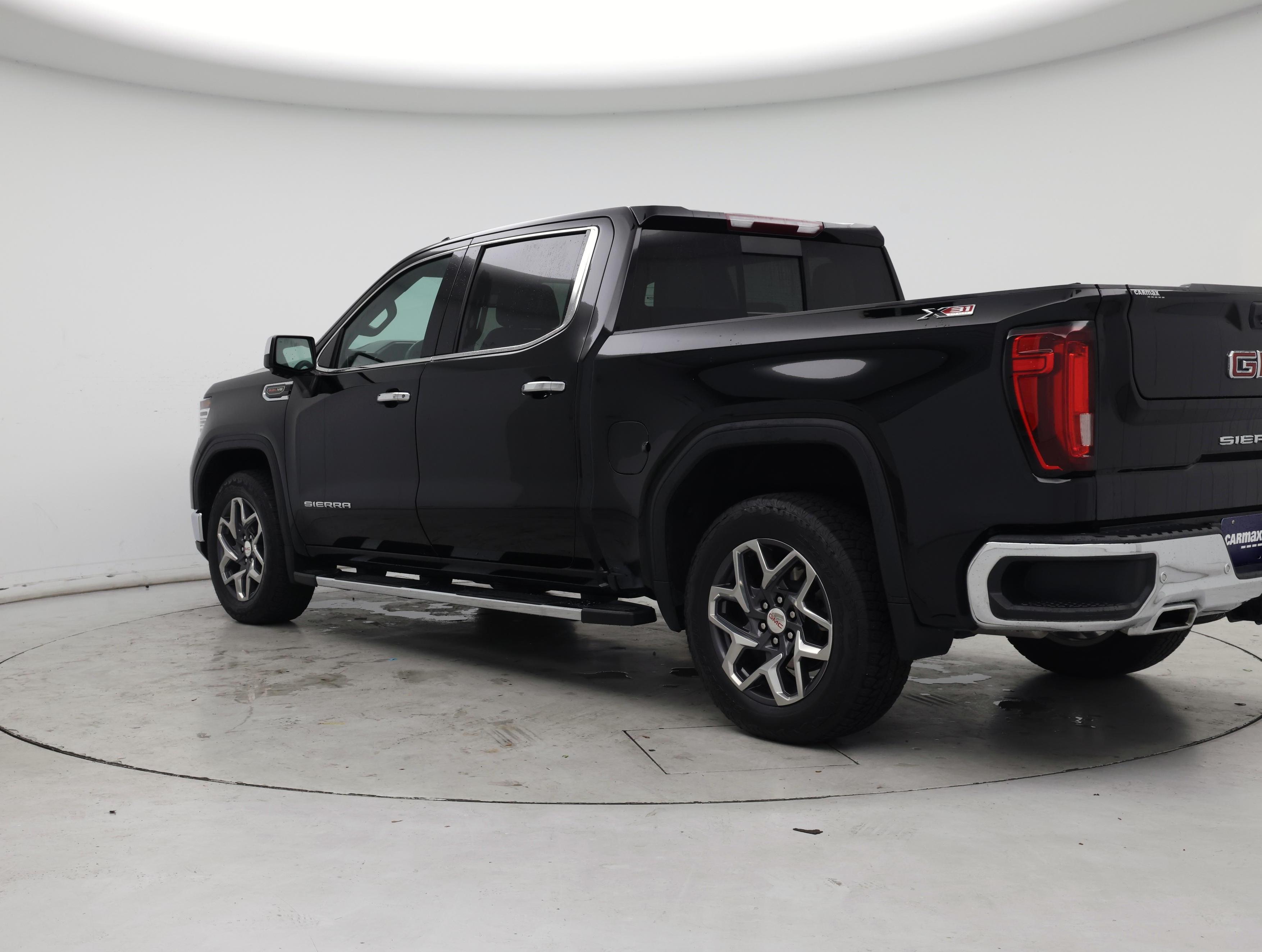 Thumbnail: 2023 GMC Sierra 1500 - 2