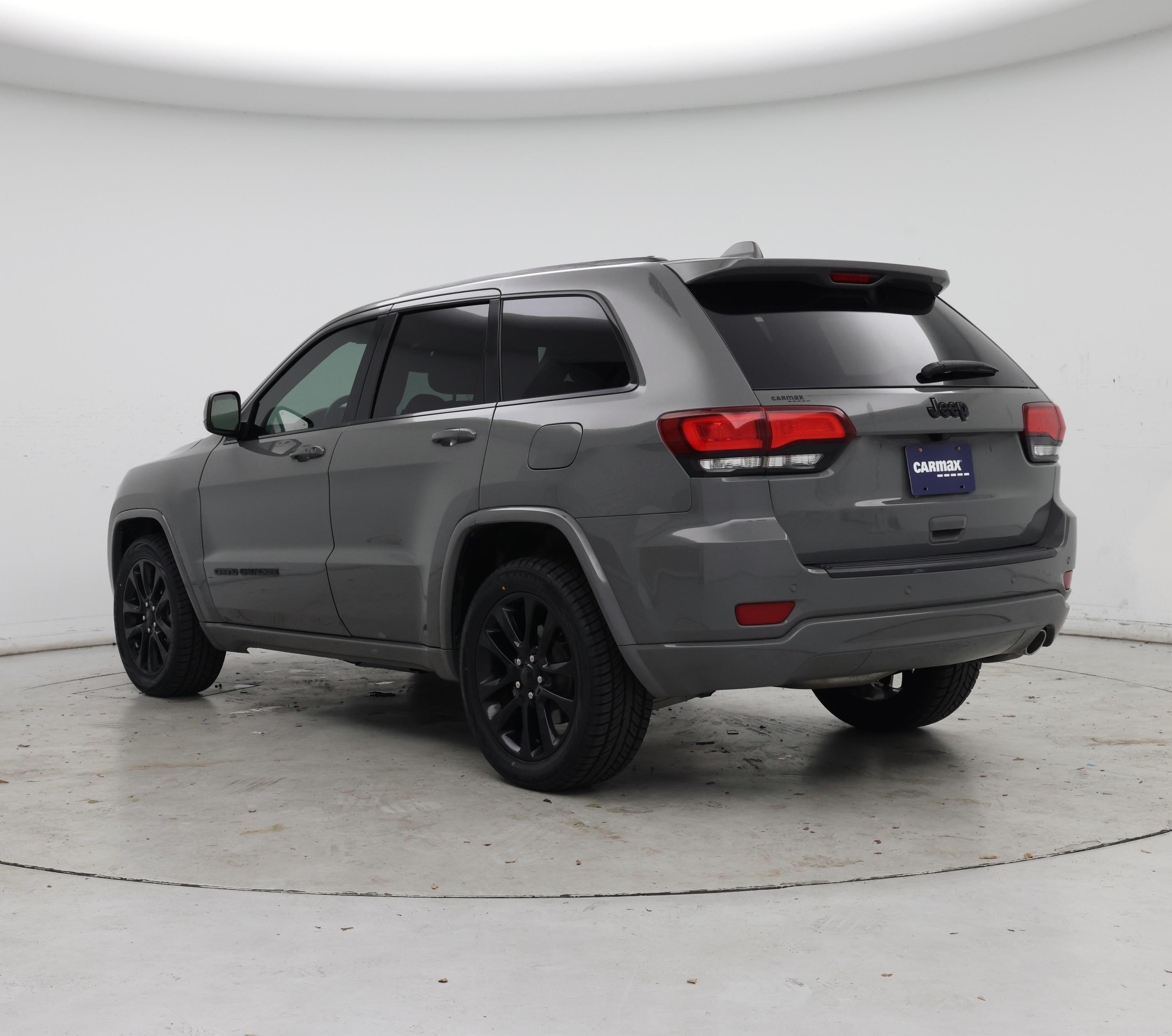 Thumbnail: 2020 Jeep Grand Cherokee - 2