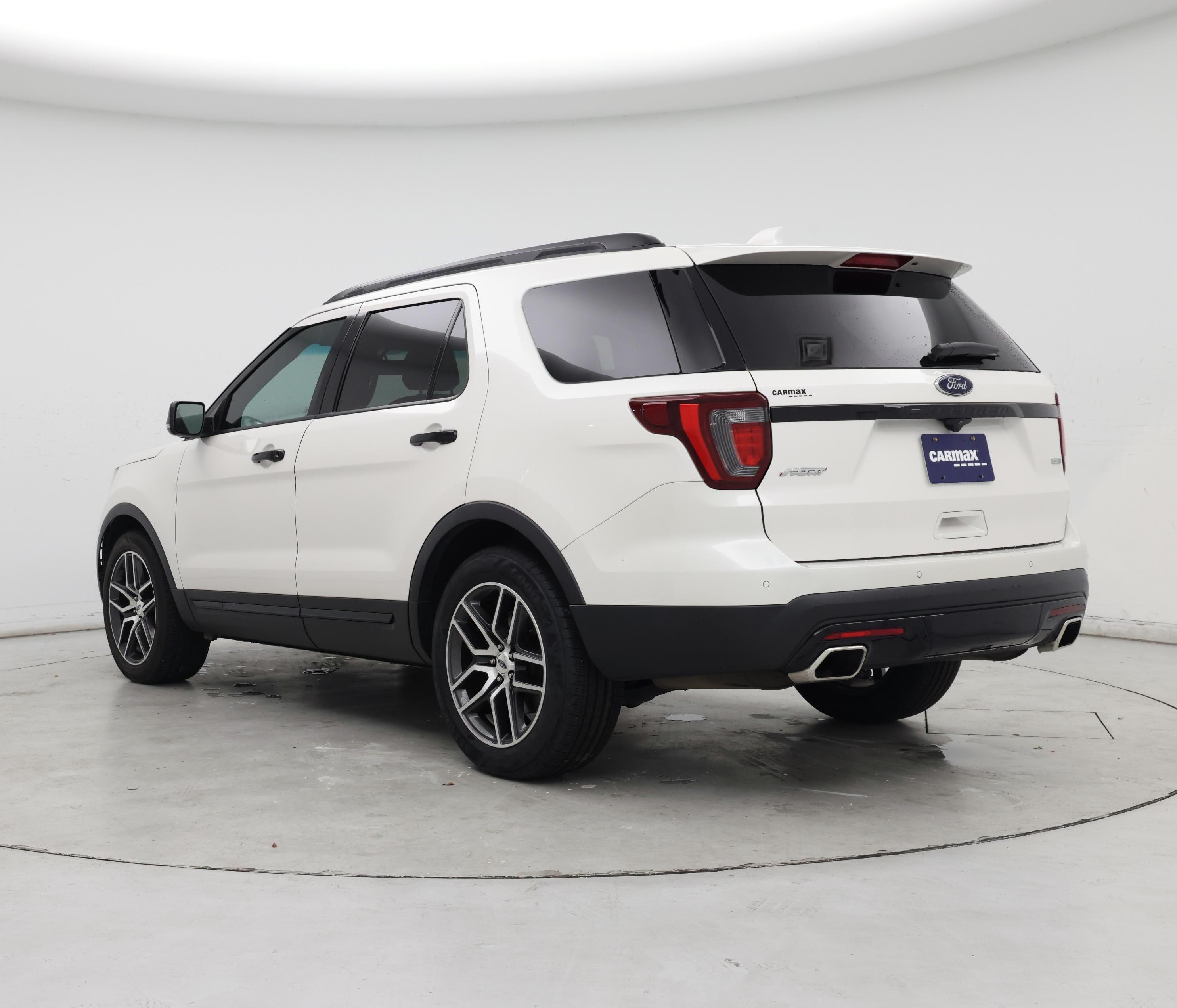 Thumbnail: 2017 Ford Explorer - 2