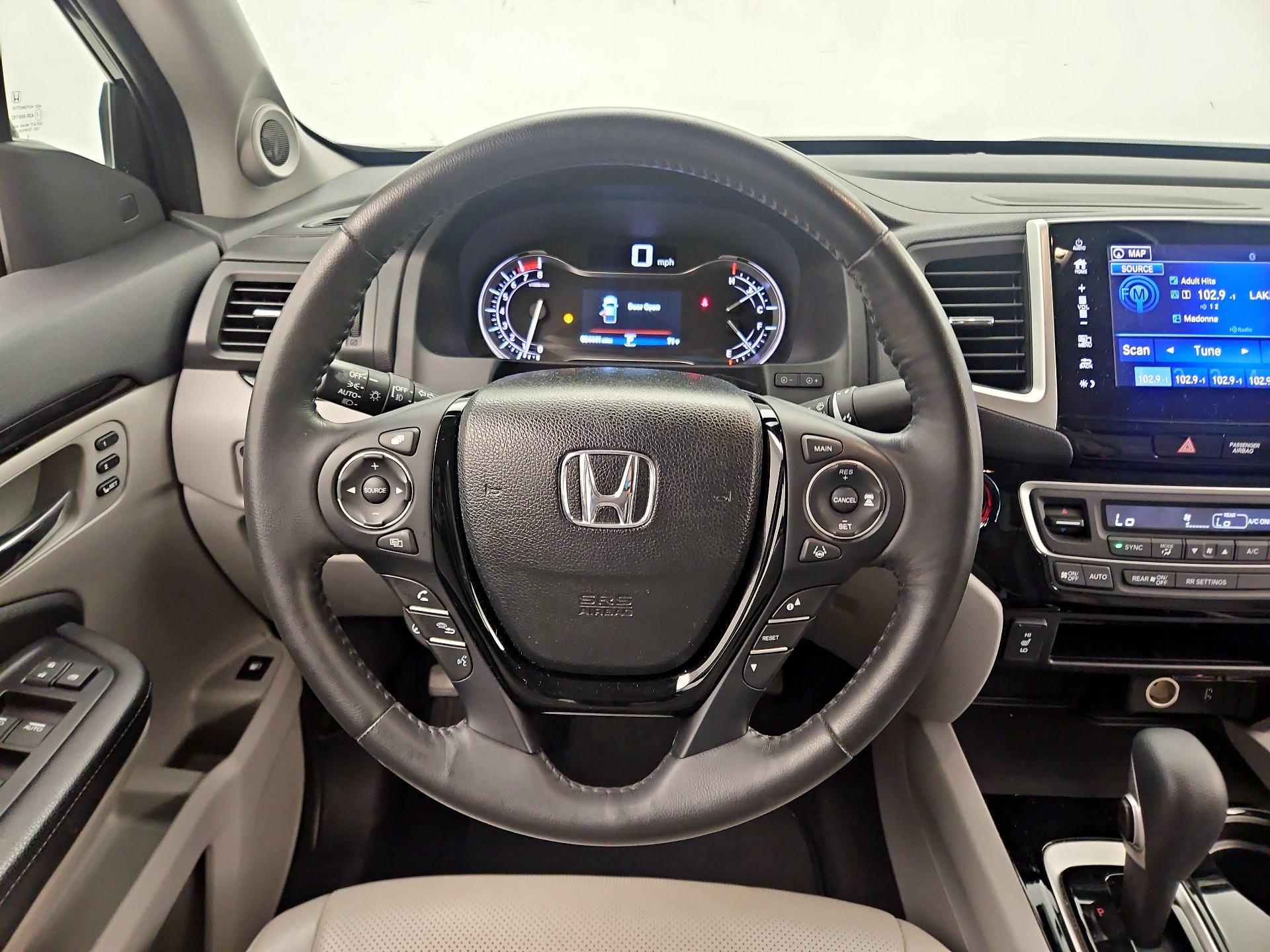 Thumbnail: 2019 Honda Ridgeline - 10