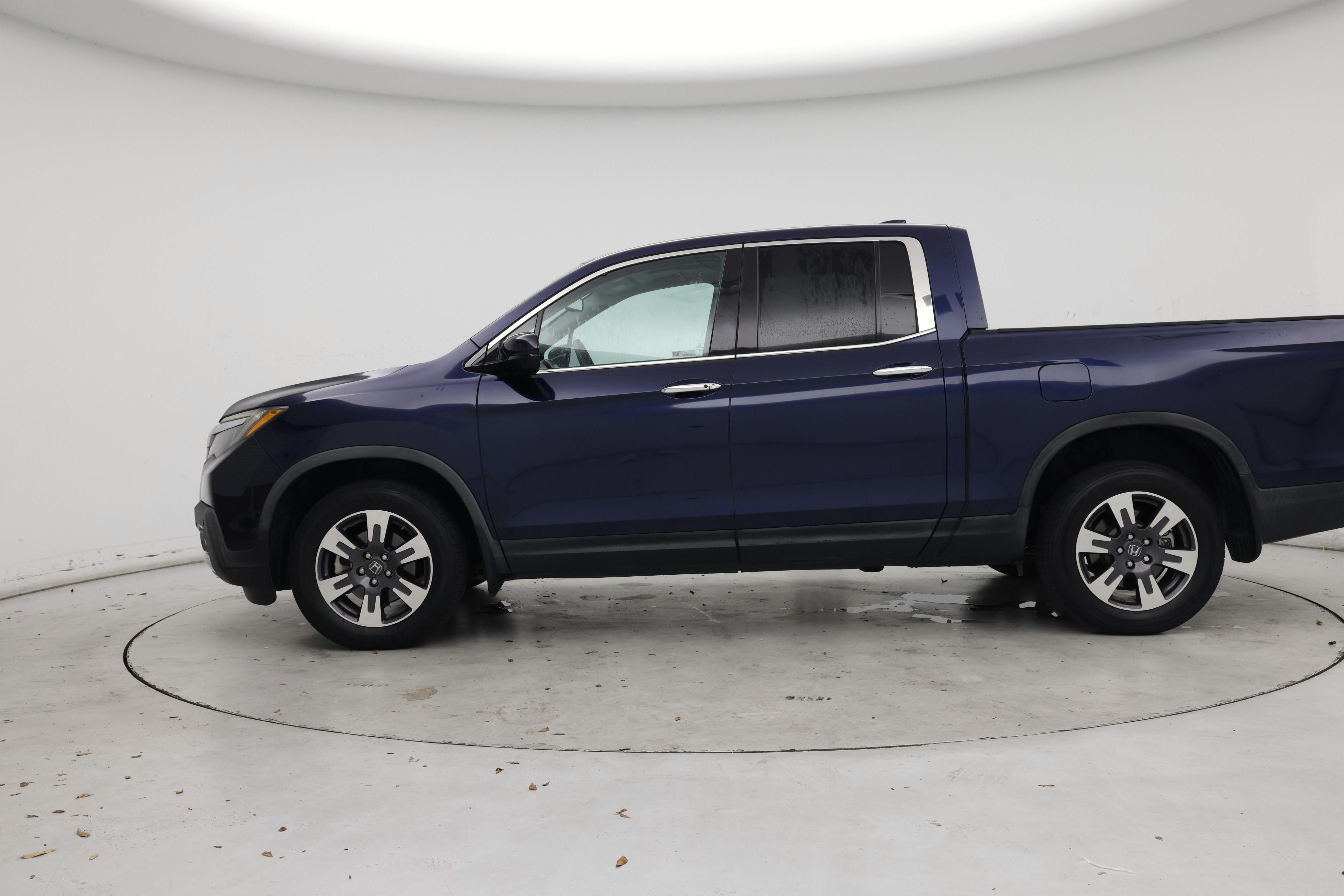 Thumbnail: 2019 Honda Ridgeline - 3