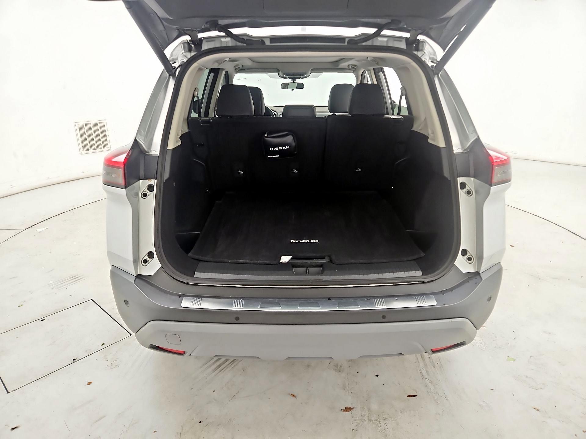 Thumbnail: 2022 Nissan Rogue - 20