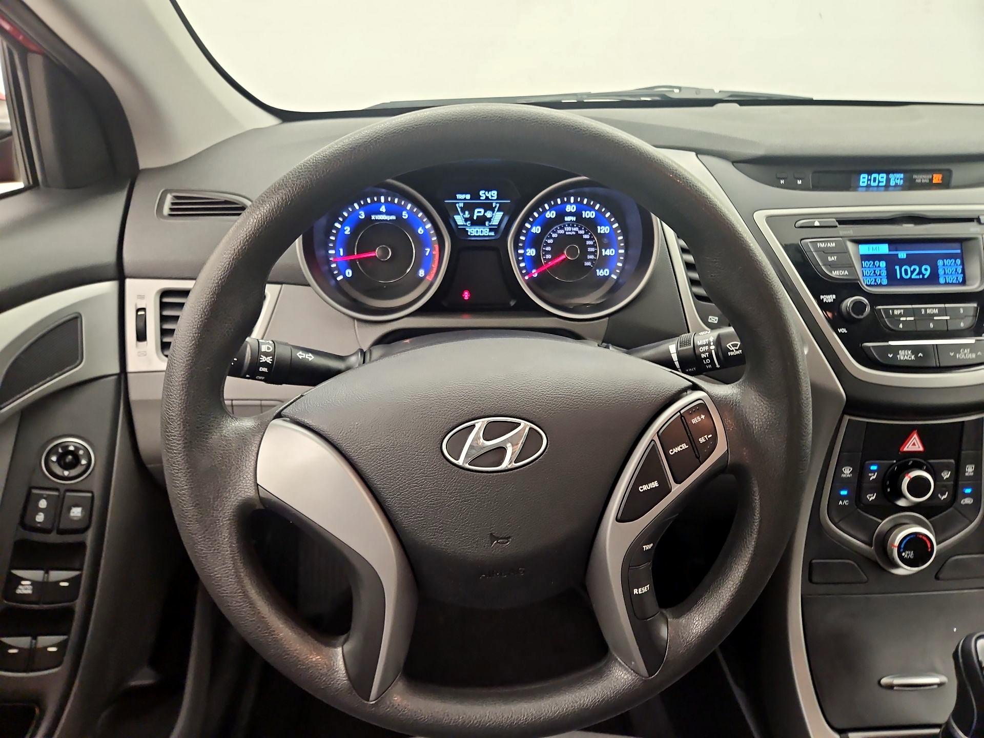 Thumbnail: 2016 Hyundai Elantra - 10