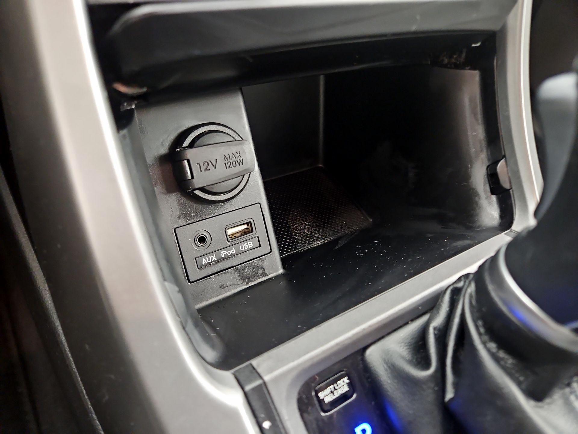 Thumbnail: 2016 Hyundai Elantra - 17