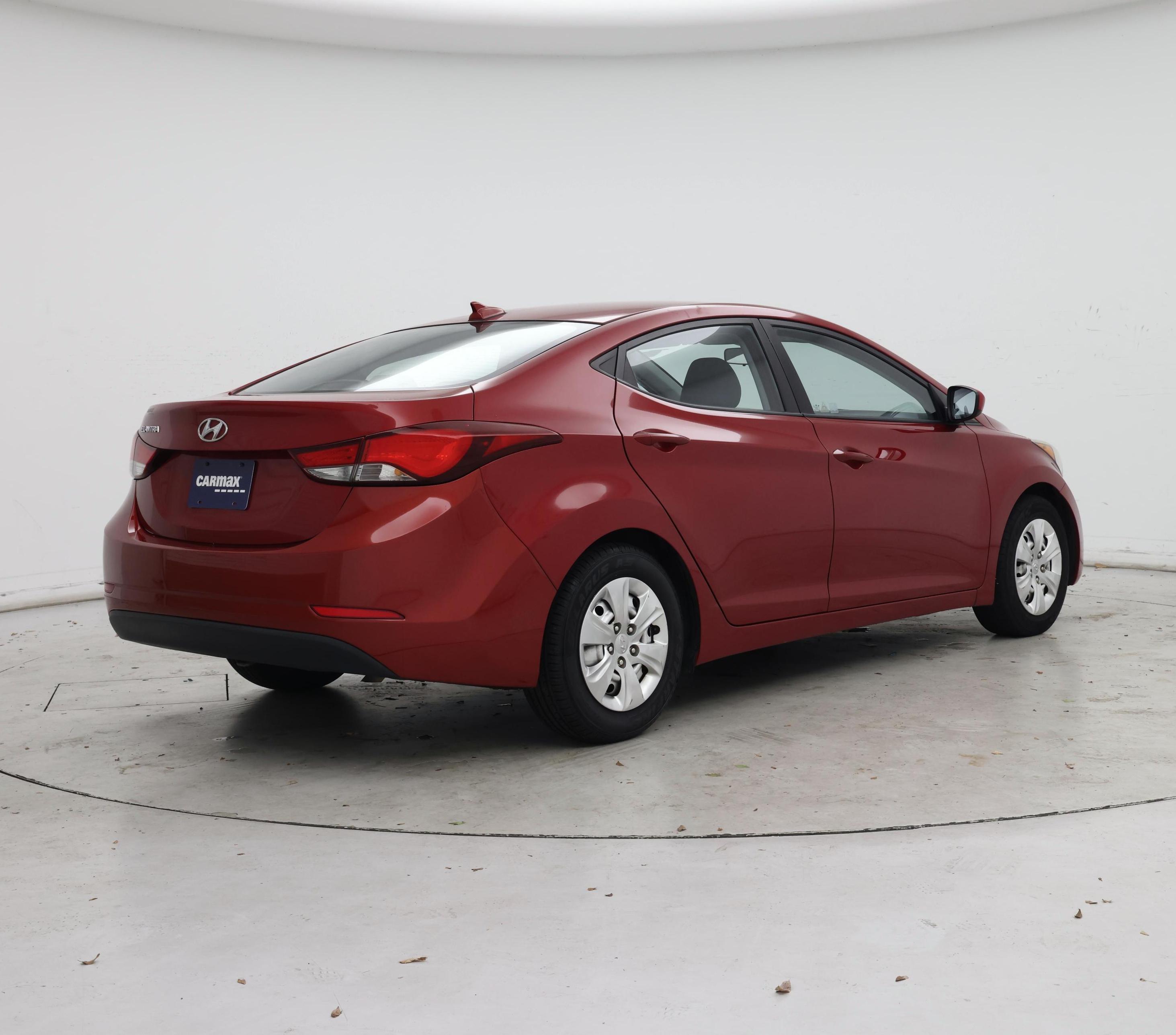 Thumbnail: 2016 Hyundai Elantra - 8