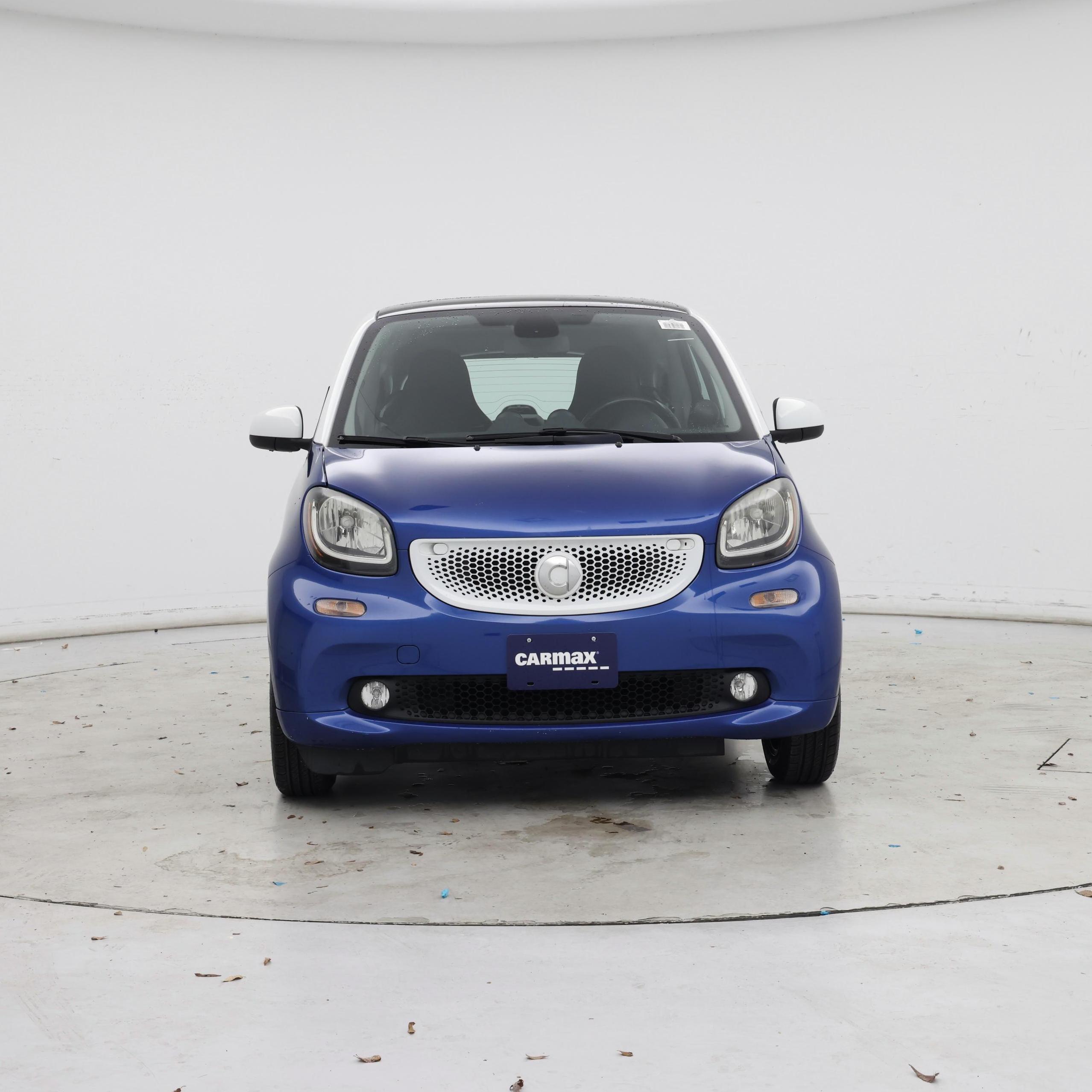 Thumbnail: 2016 smart fortwo - 5