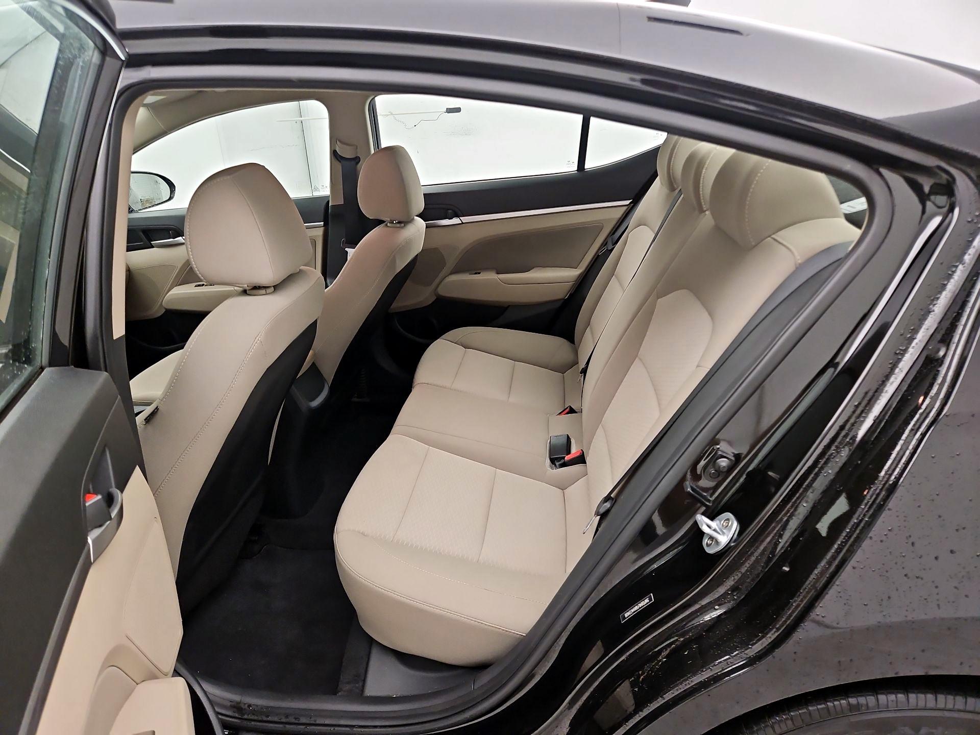 Thumbnail: 2019 Hyundai Elantra - 19