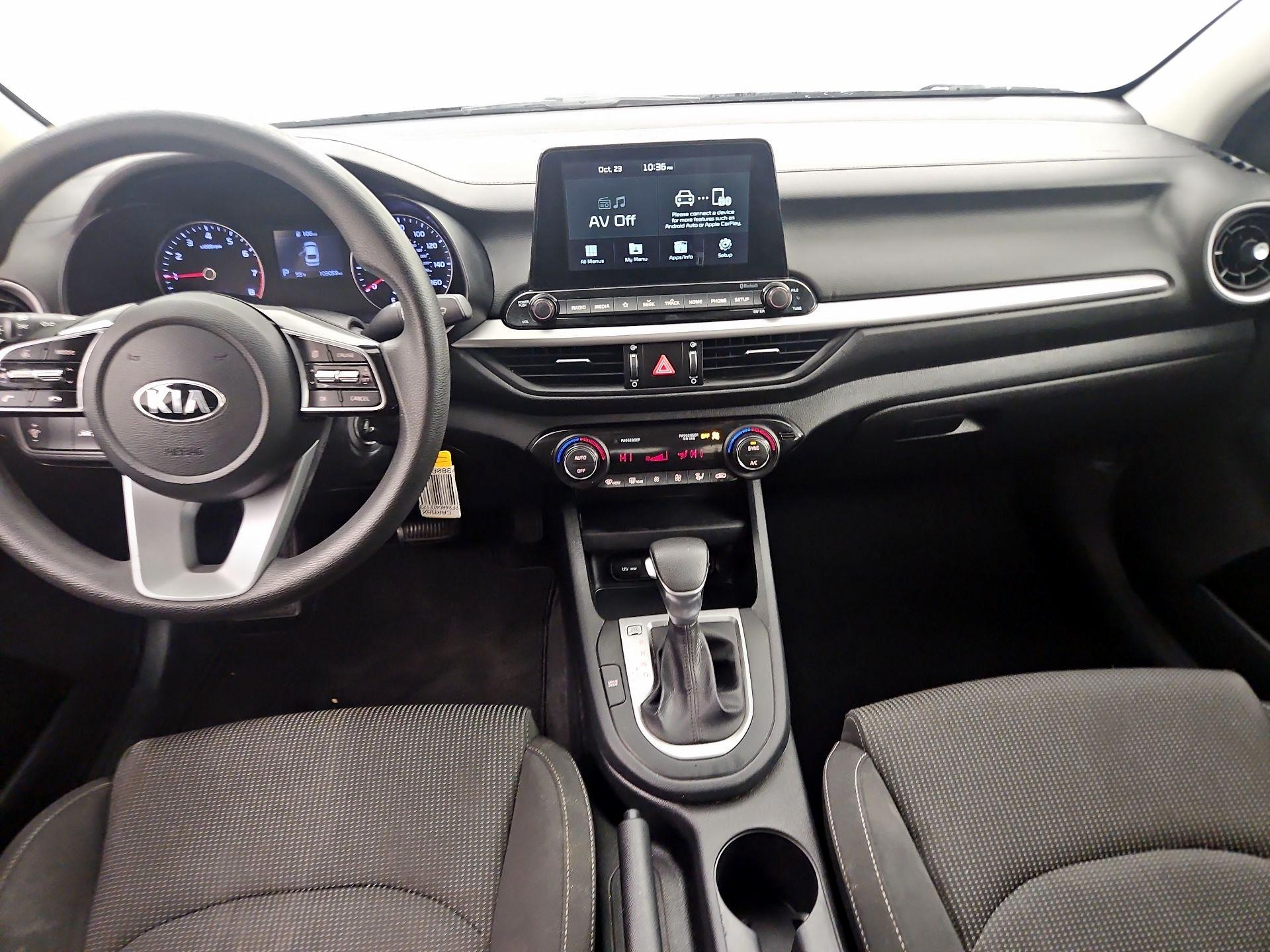 Thumbnail: 2019 Kia Forte - 9