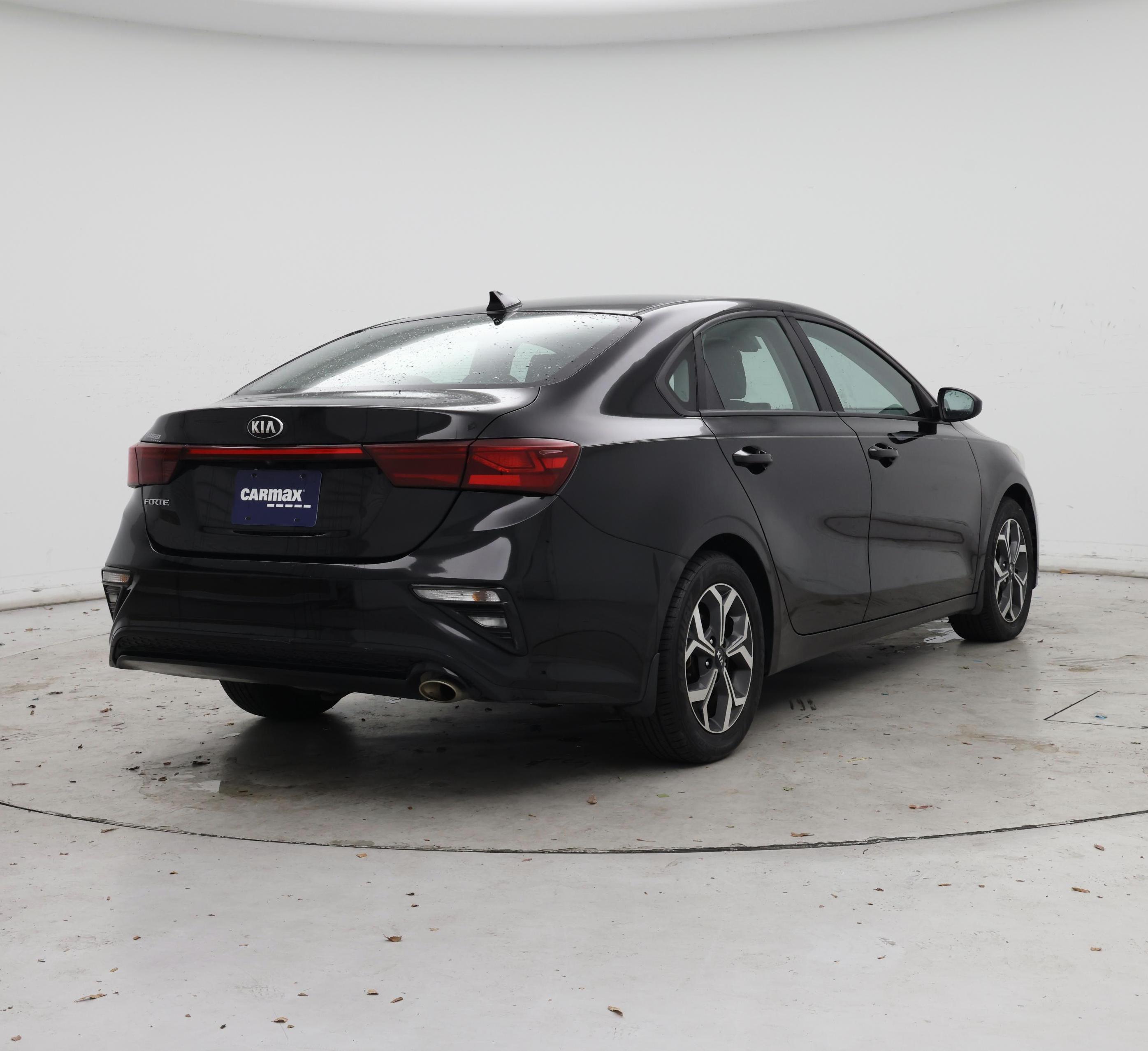 Thumbnail: 2019 Kia Forte - 8