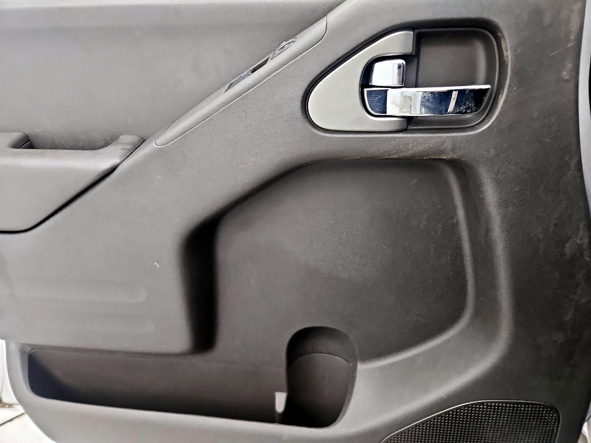 Thumbnail: 2016 Nissan Frontier - 12