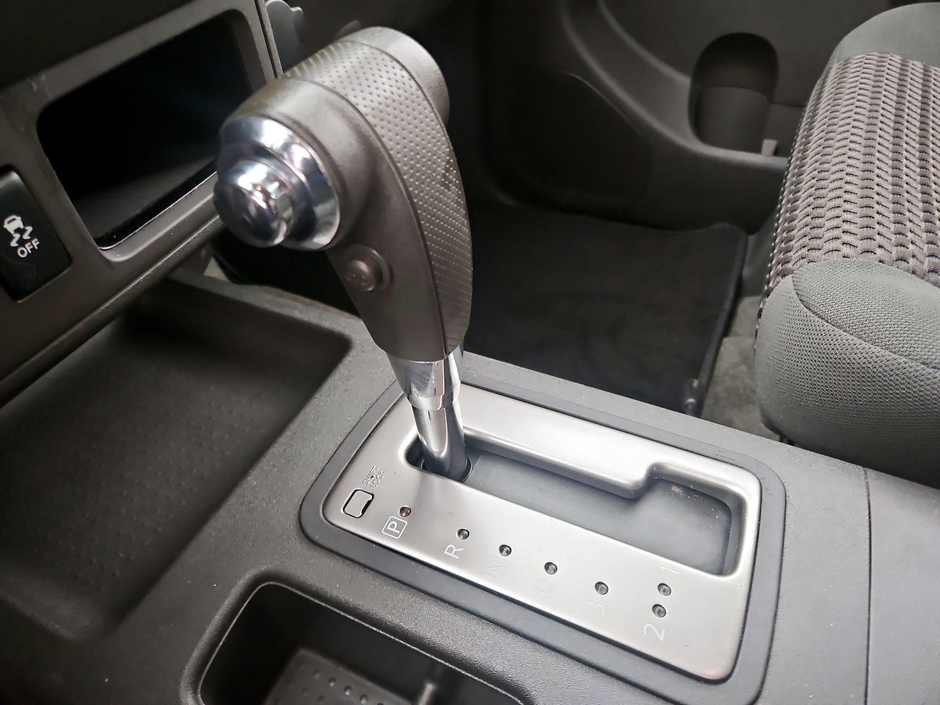 Thumbnail: 2016 Nissan Frontier - 16