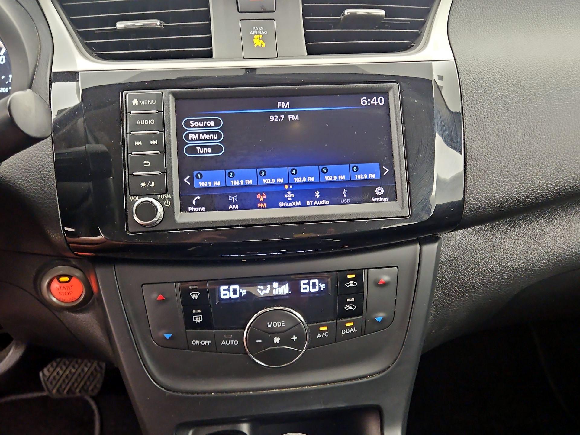 Thumbnail: 2019 Nissan Sentra - 15
