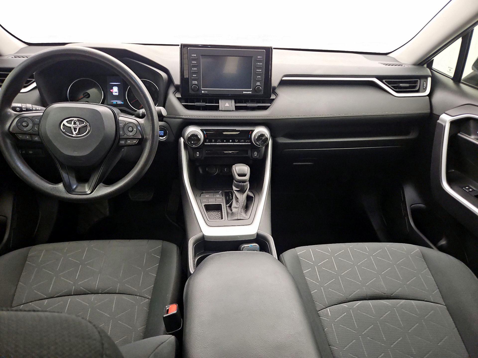 Thumbnail: 2021 Toyota RAV4 - 9