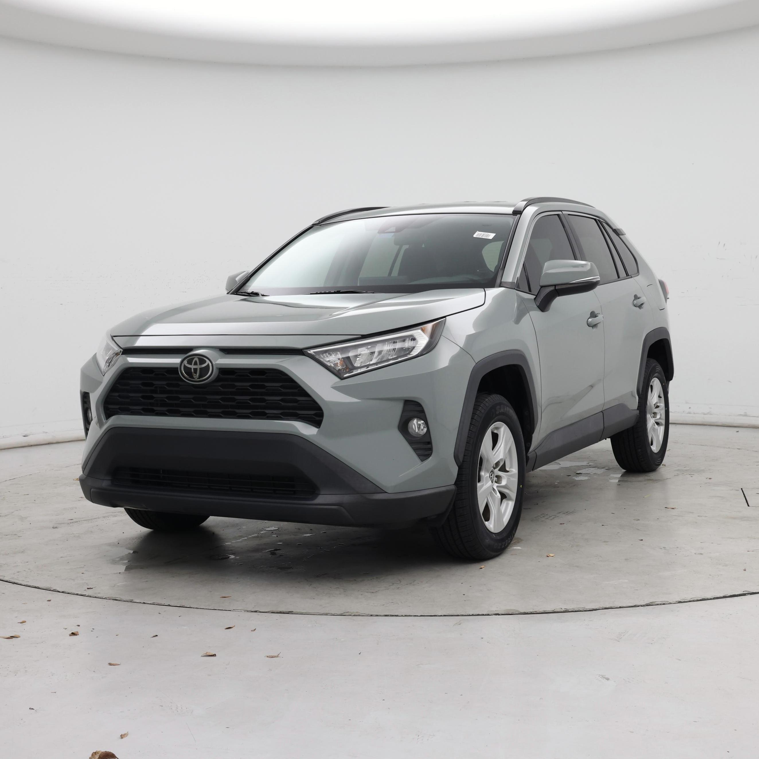 Thumbnail: 2021 Toyota RAV4 - 4