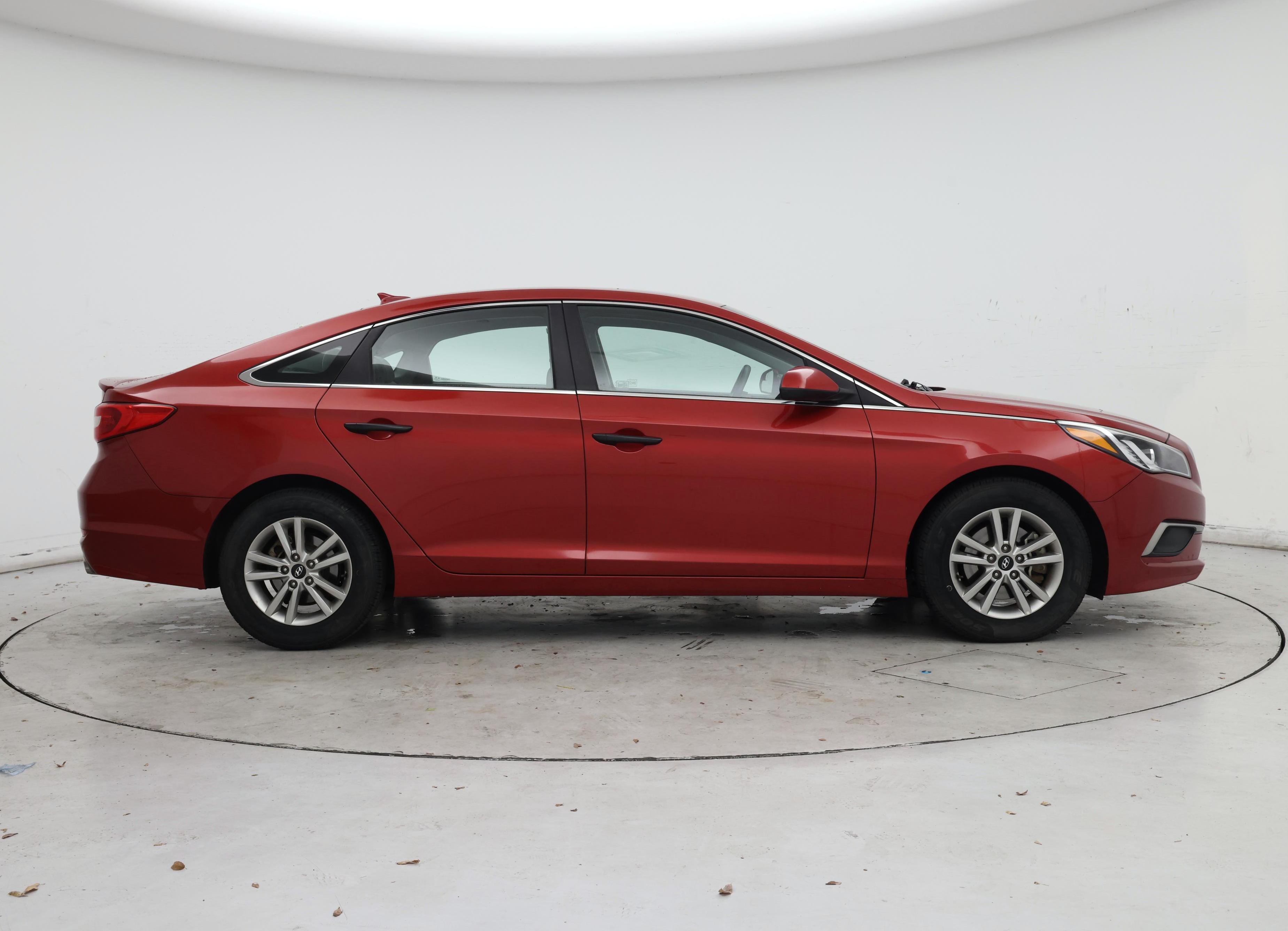 Thumbnail: 2017 Hyundai Sonata - 7