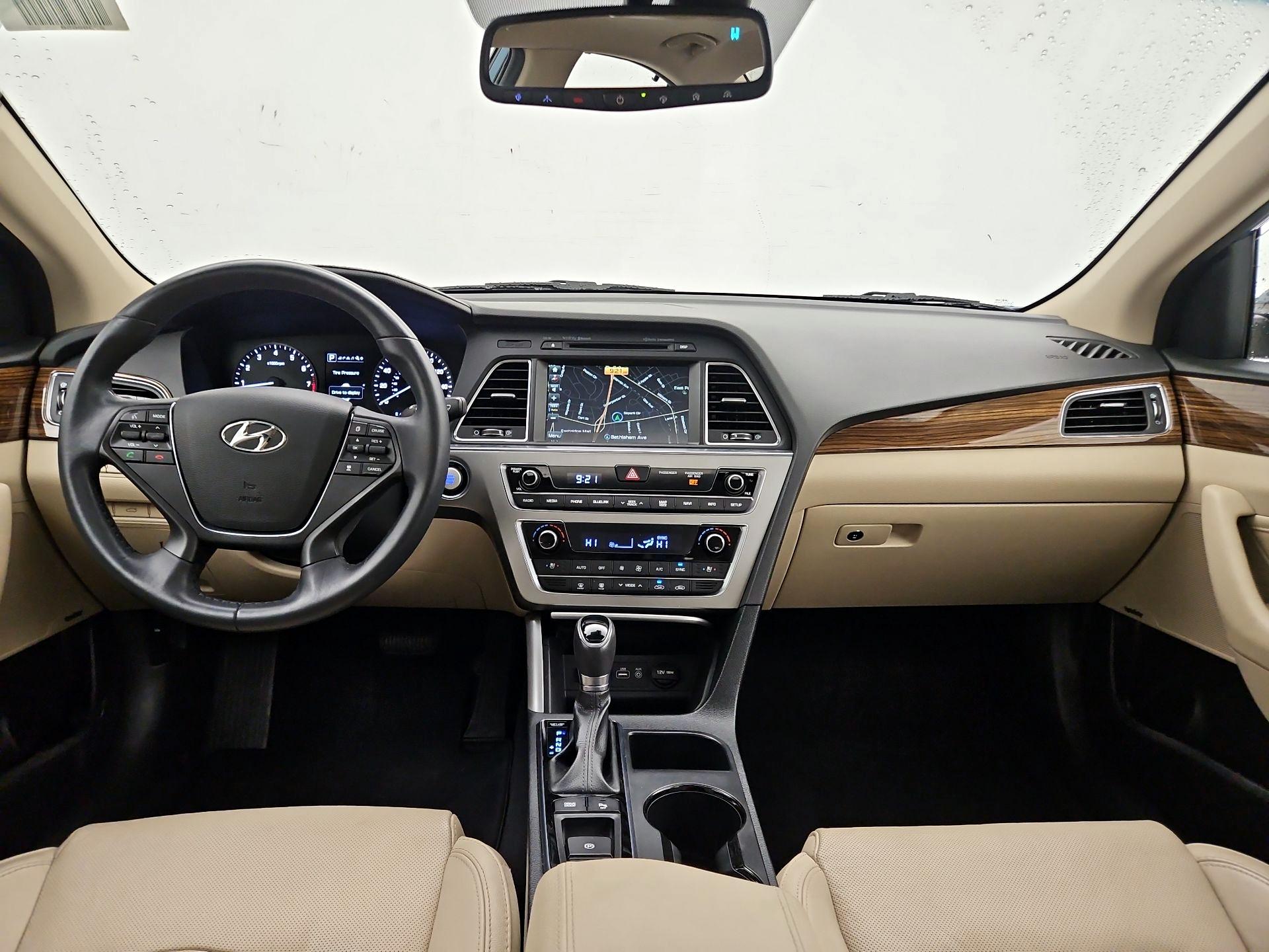 Thumbnail: 2017 Hyundai Sonata - 9