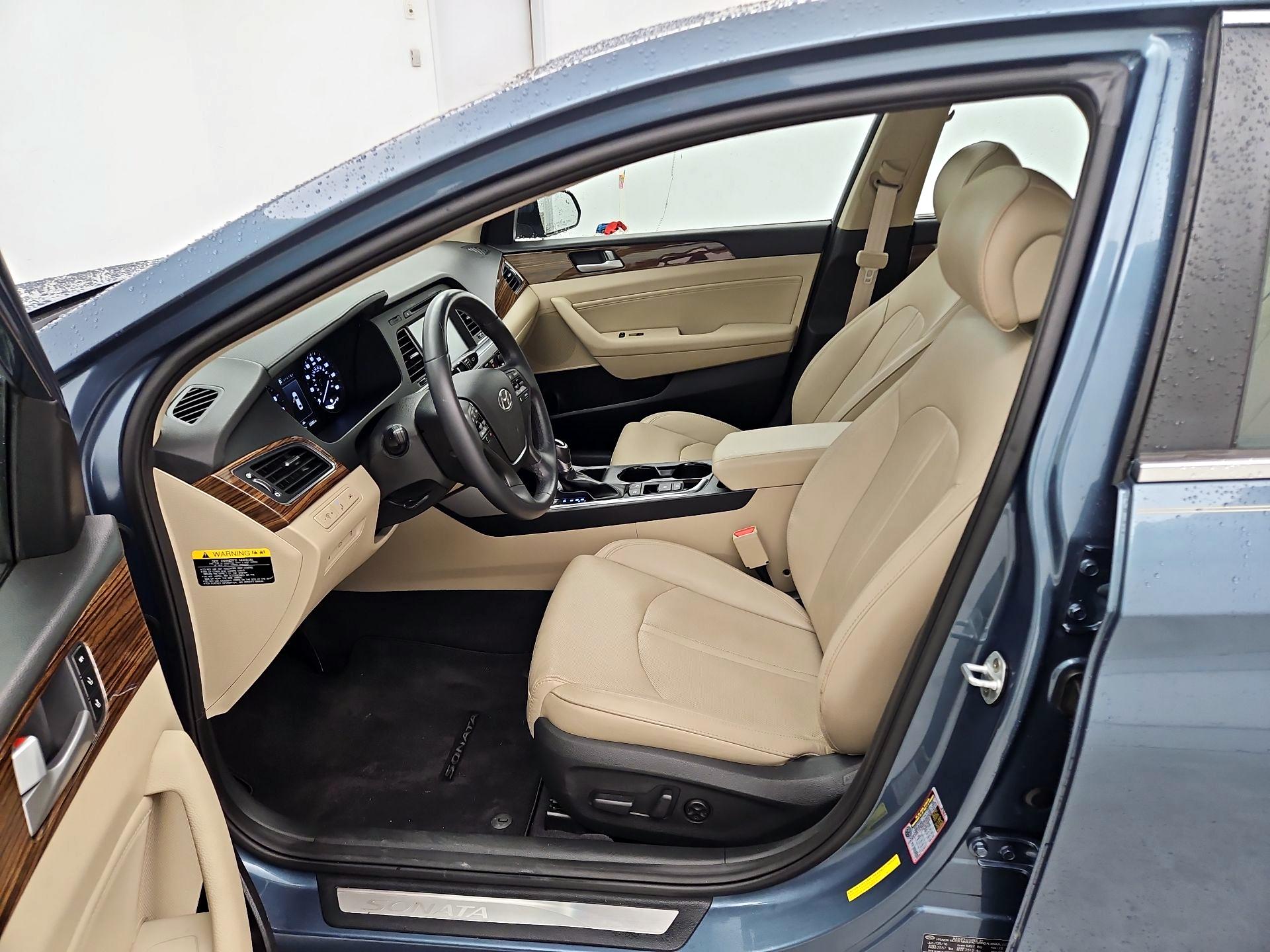 Thumbnail: 2017 Hyundai Sonata - 11