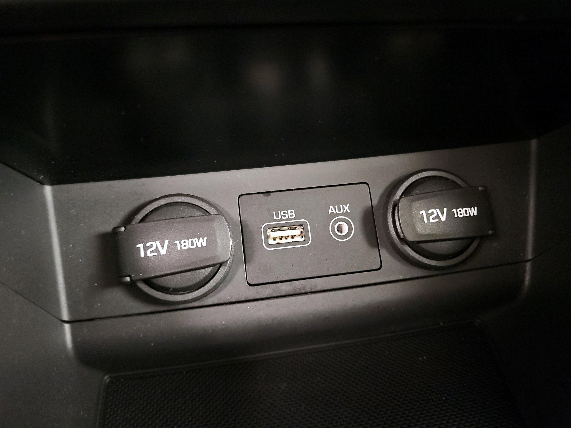 Thumbnail: 2017 Hyundai Sonata - 19