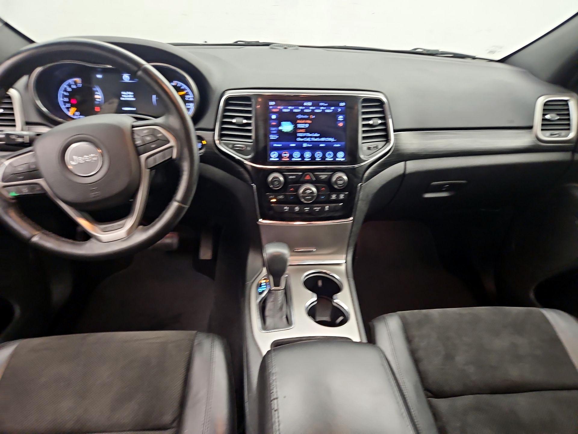Thumbnail: 2019 Jeep Grand Cherokee - 9