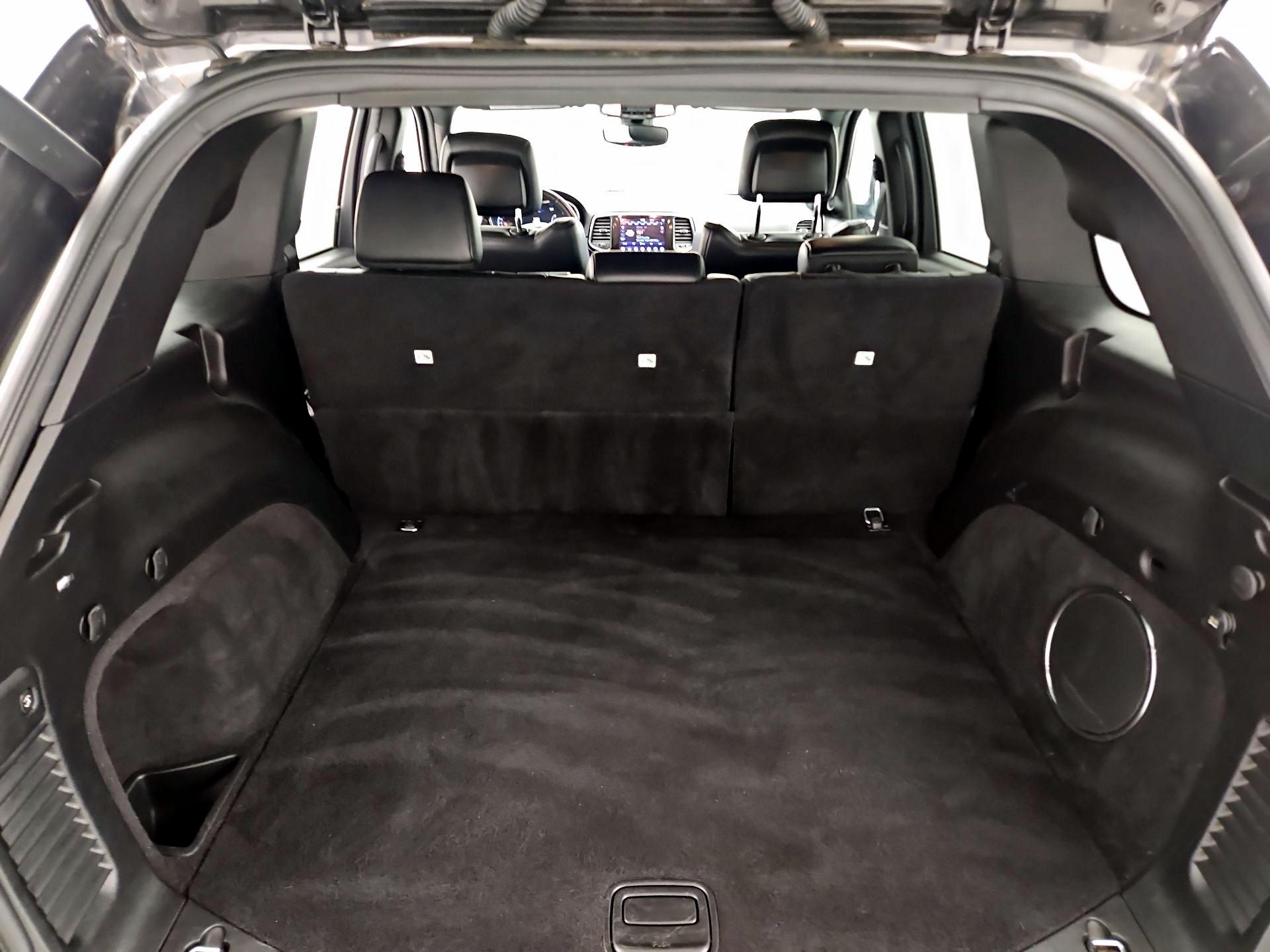 Thumbnail: 2019 Jeep Grand Cherokee - 20