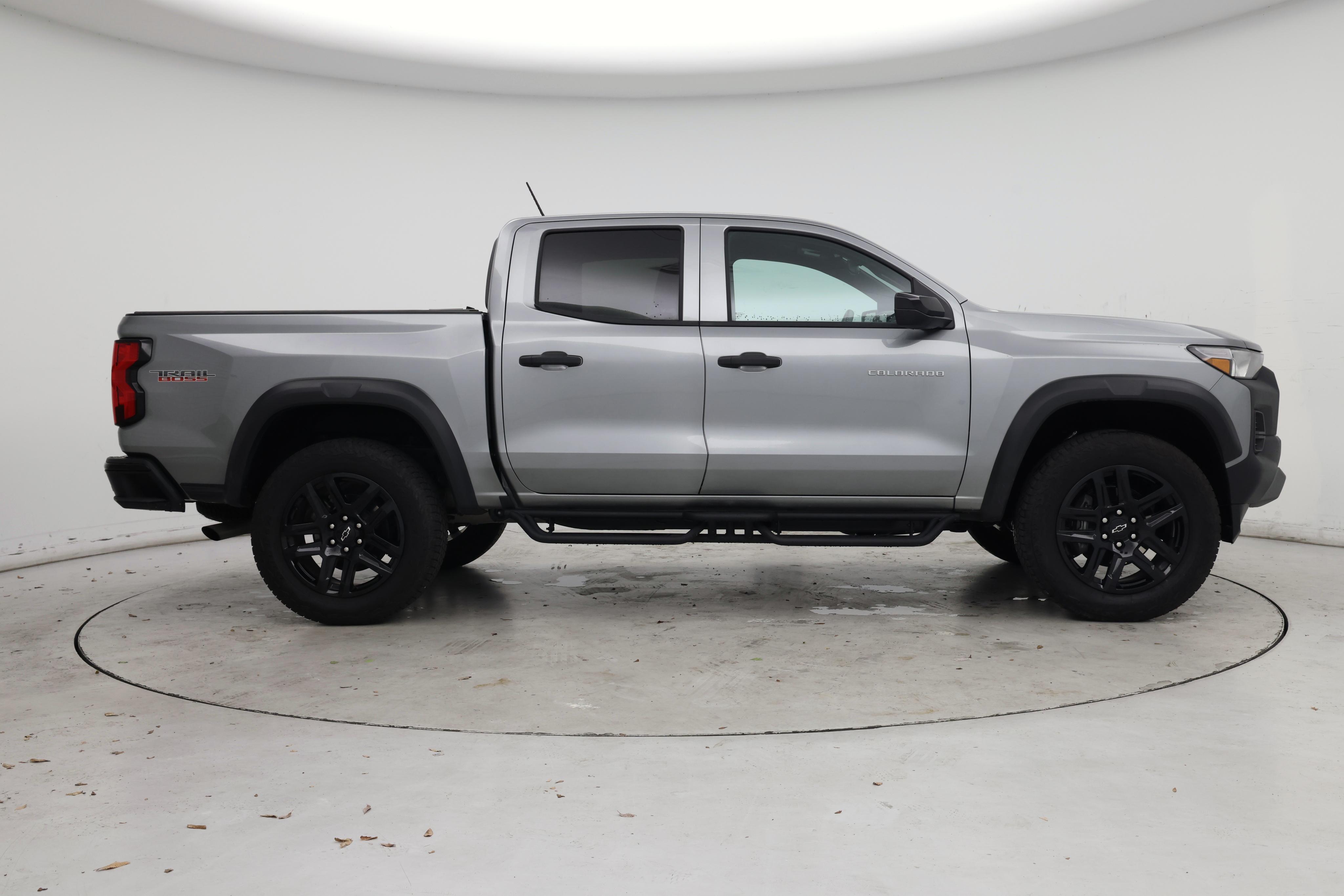 Thumbnail: 2024 Chevrolet Colorado - 7