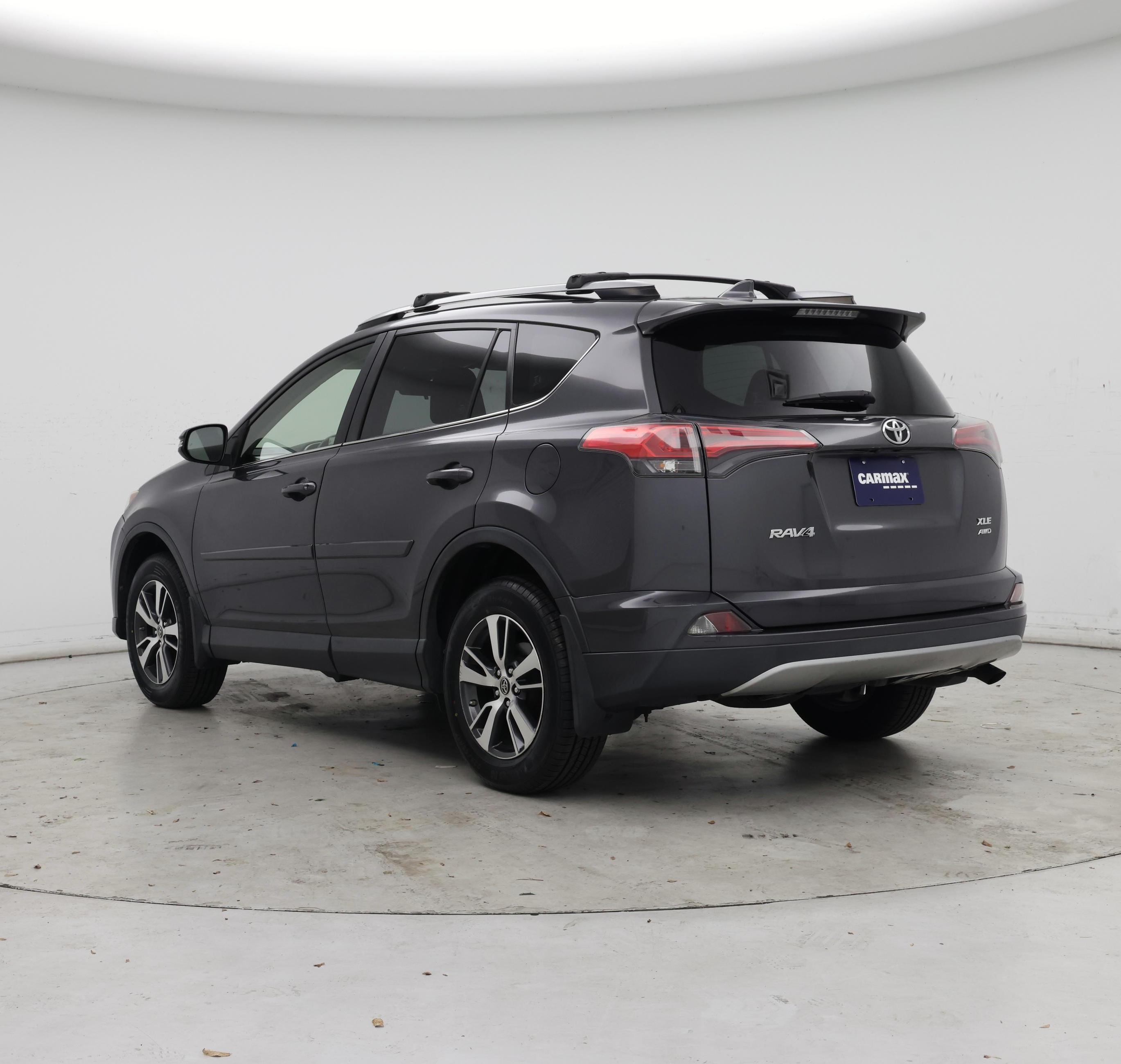 Thumbnail: 2017 Toyota RAV4 - 2
