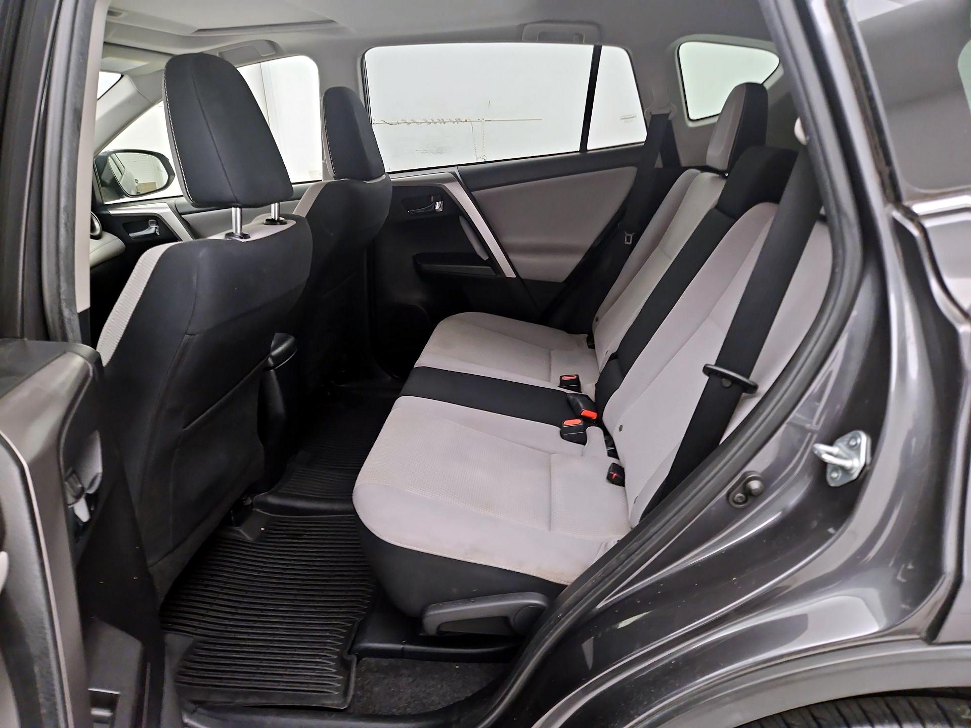 Thumbnail: 2017 Toyota RAV4 - 19