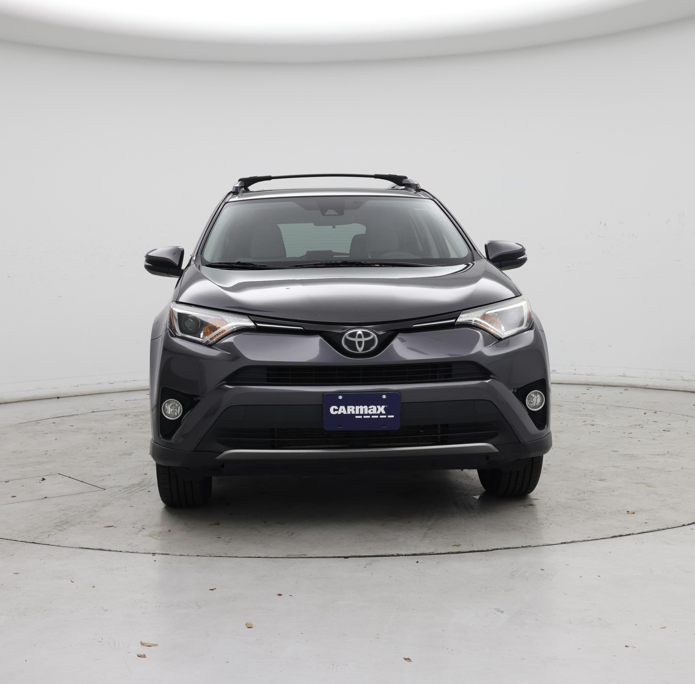 Thumbnail: 2017 Toyota RAV4 - 5