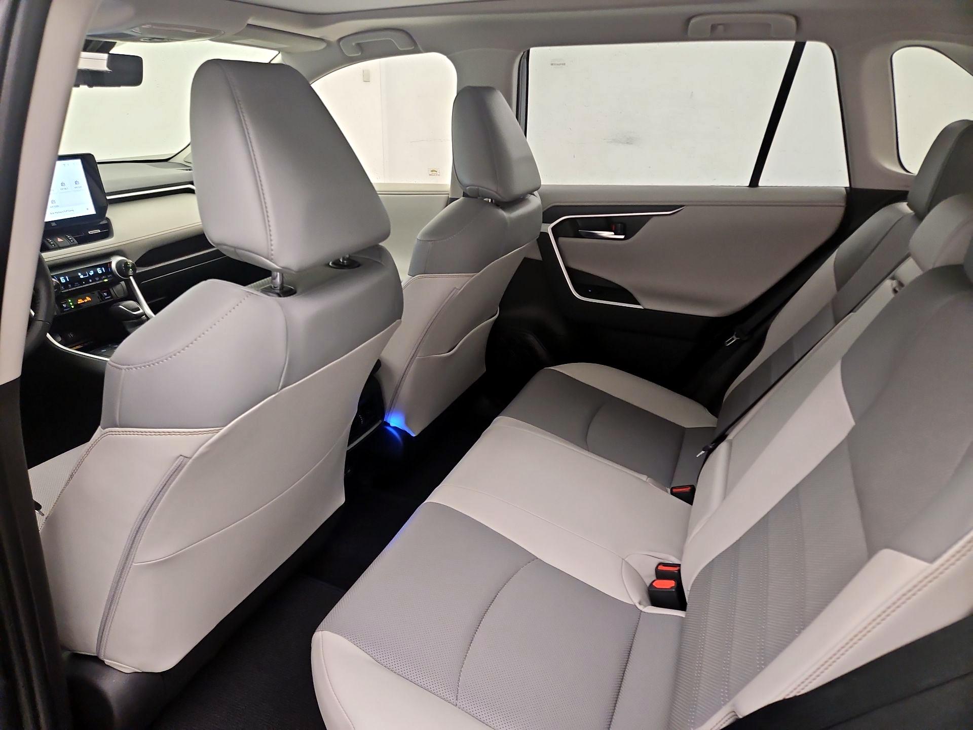 Thumbnail: 2025 Toyota RAV4 - 19
