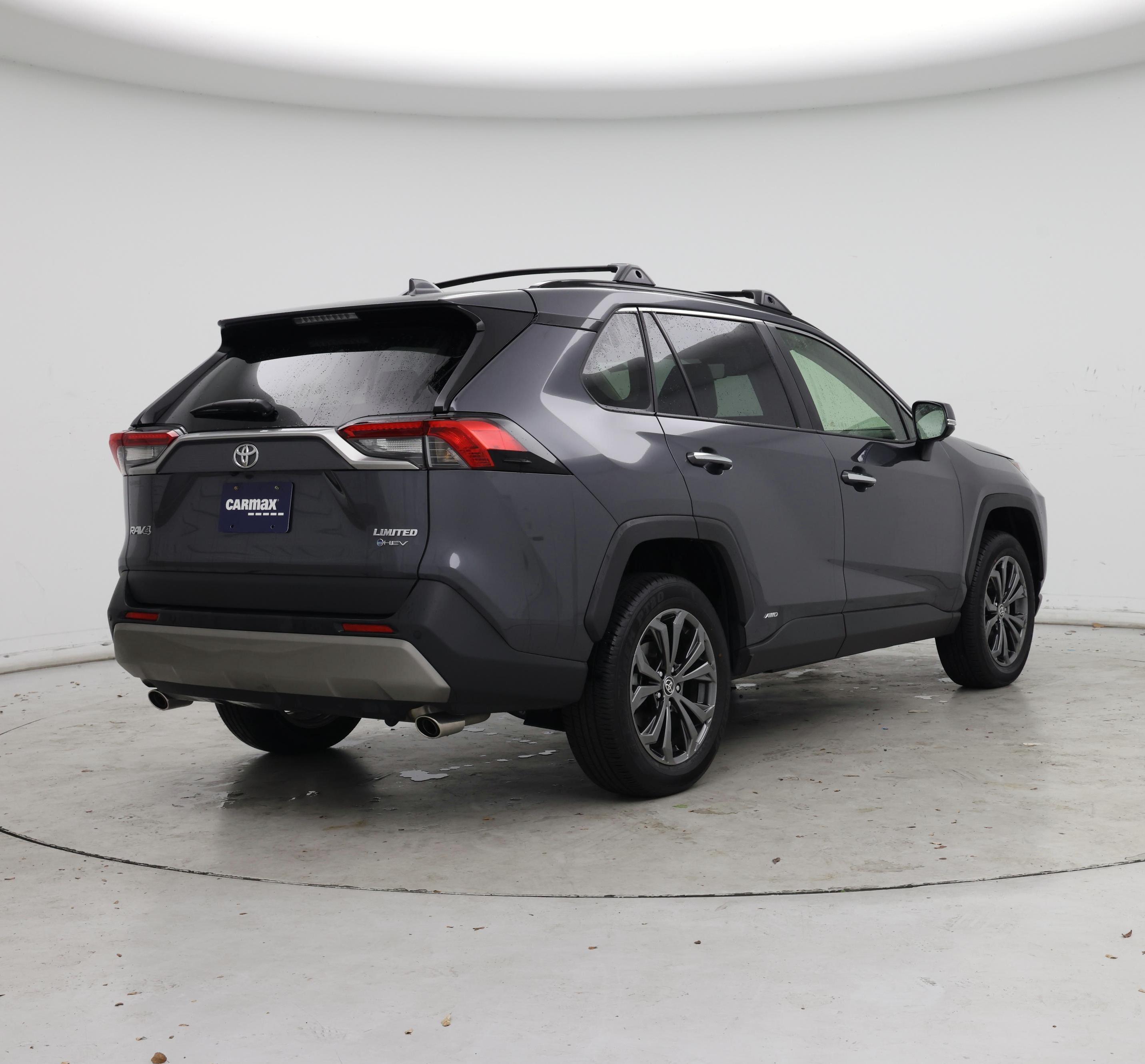Thumbnail: 2025 Toyota RAV4 - 8